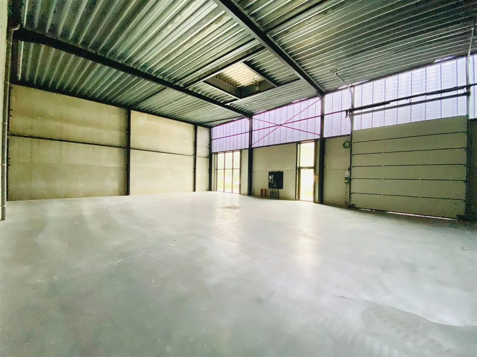 MAGAZIJN (UNIT 15) MET 5 PARKEERPLAATSEN TE DENDERMONDE foto 6