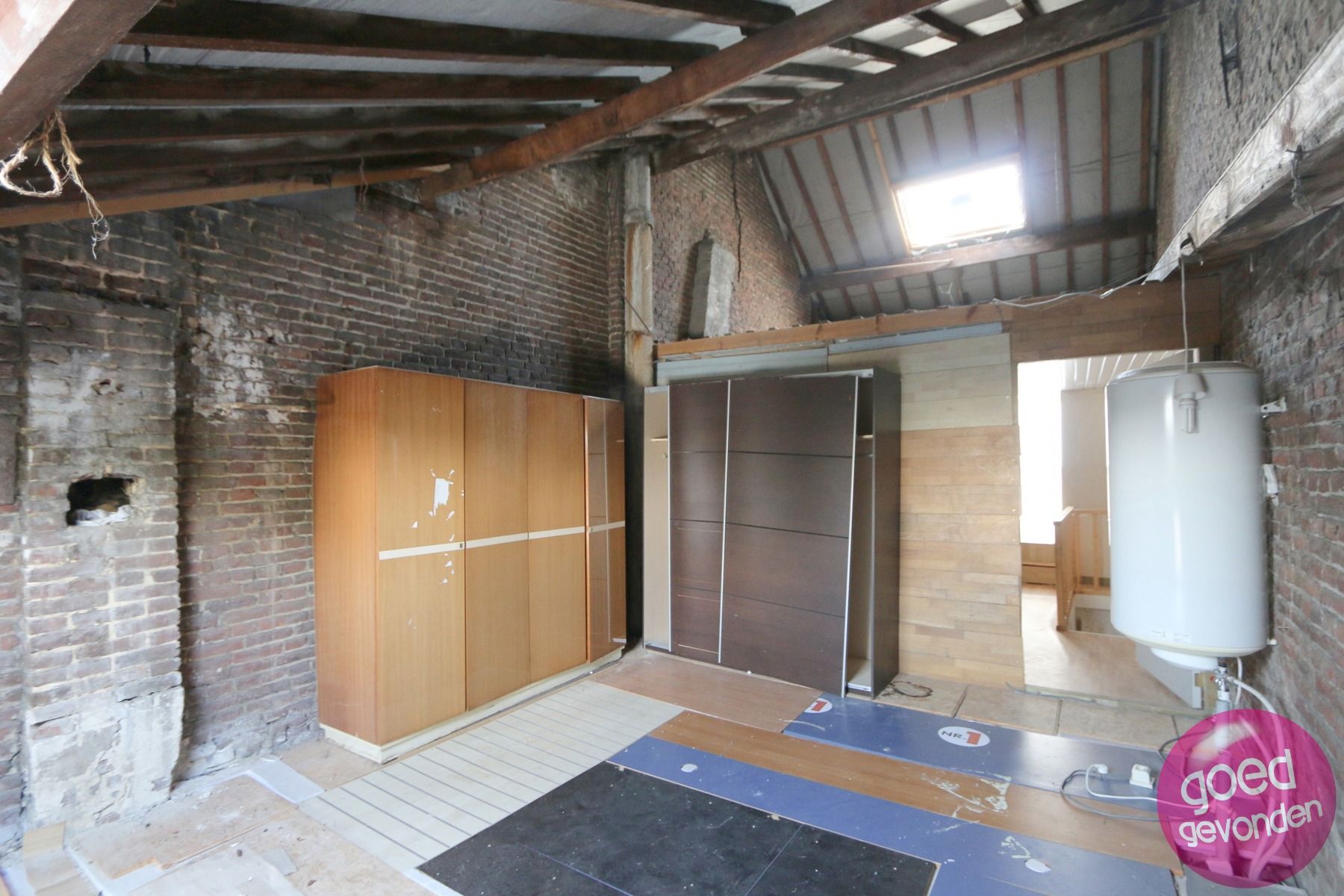 HANDEL MET WOONST - TERRAS - TUIN - CENTRALE LIGGING  foto 24