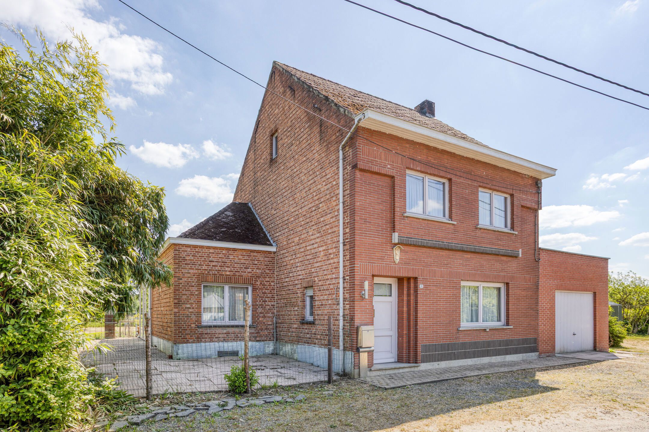 Vrijstaande woning op prachtig perceel van 72 are foto 2