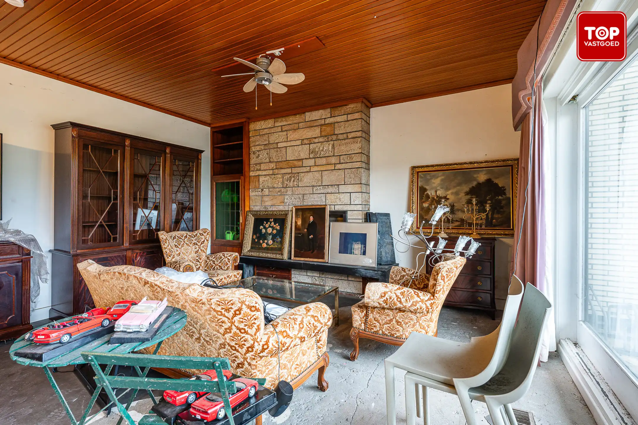 Te renoveren woning met enorme loods foto 14