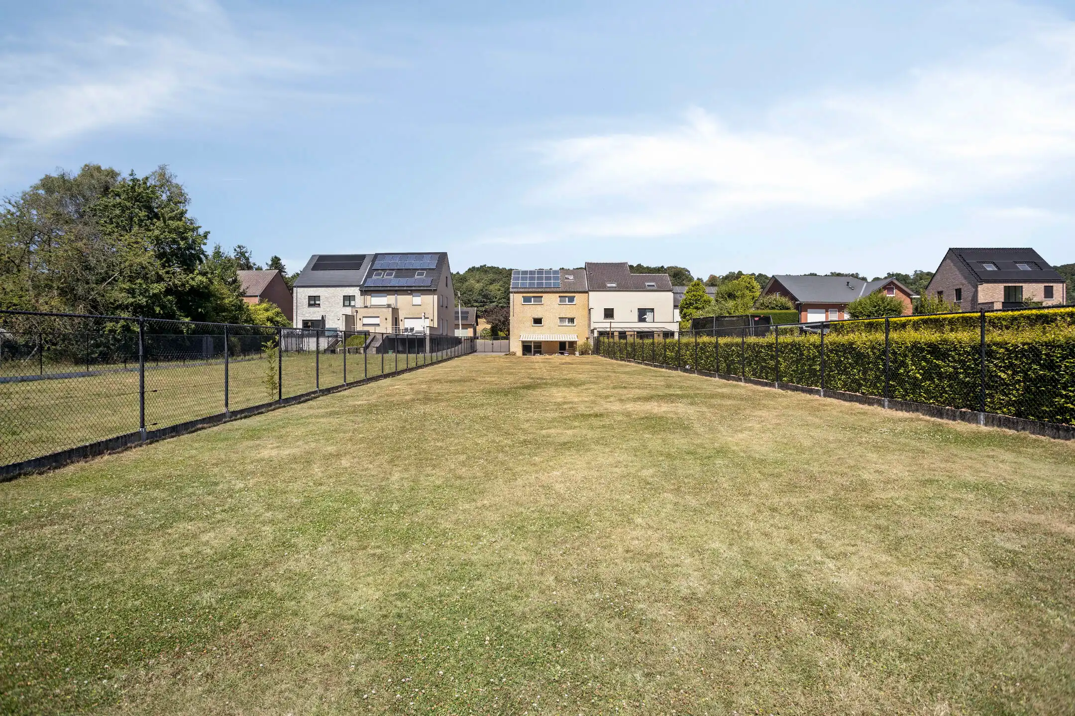 Ruime, energiezuinige woning met 6 slaapkamers & 2 badkamers foto 25