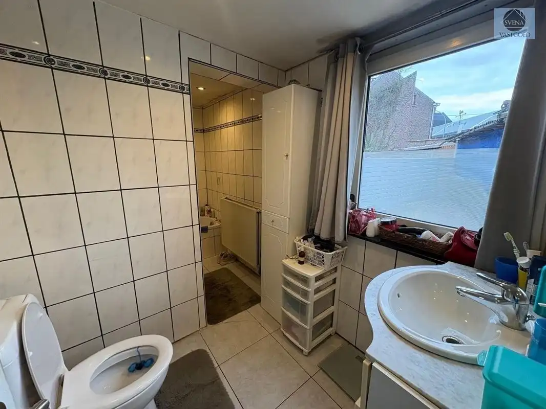 ZEER GOED GELEGEN WONING NABIJ CENTRUM foto 8