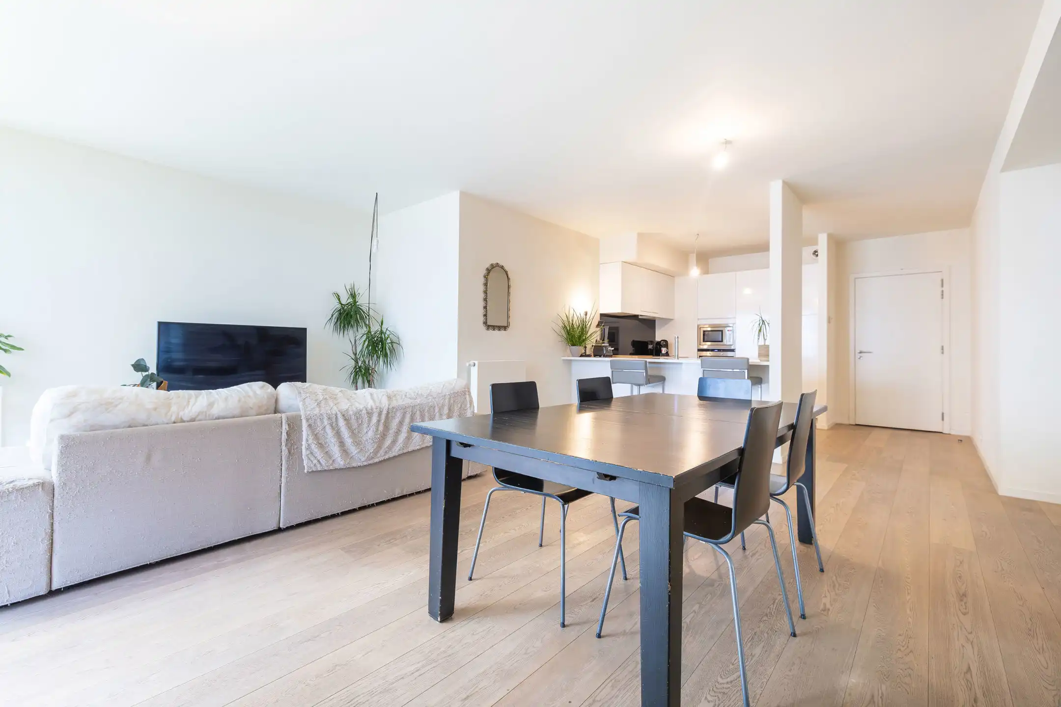 Up-Site Tower, licht appartement met 3 slaapkamers foto 12
