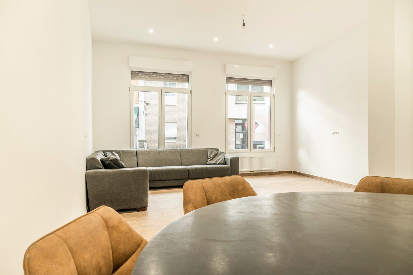 Woning met 4 slaapkamers foto 2