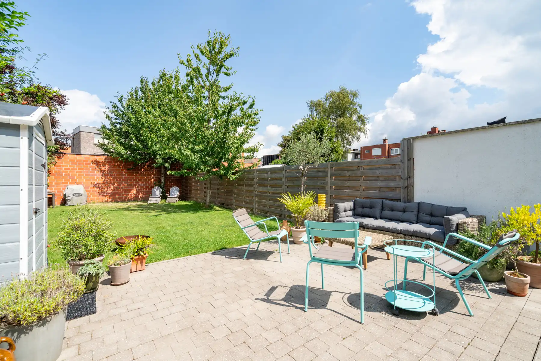 Volledig gerenoveerde rijwoning met stadstuin in Aalst foto 25