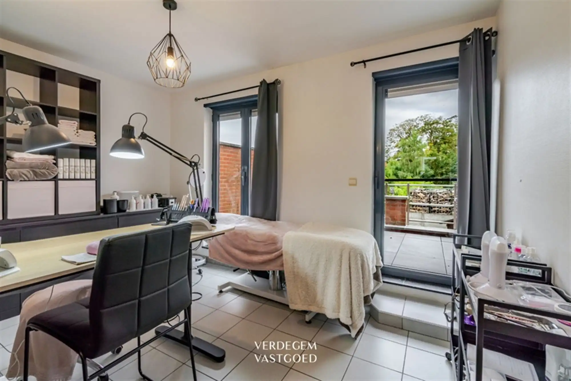 Appartement met 2 slaapkamers en zonnig terras in het dorpscentrum foto 8