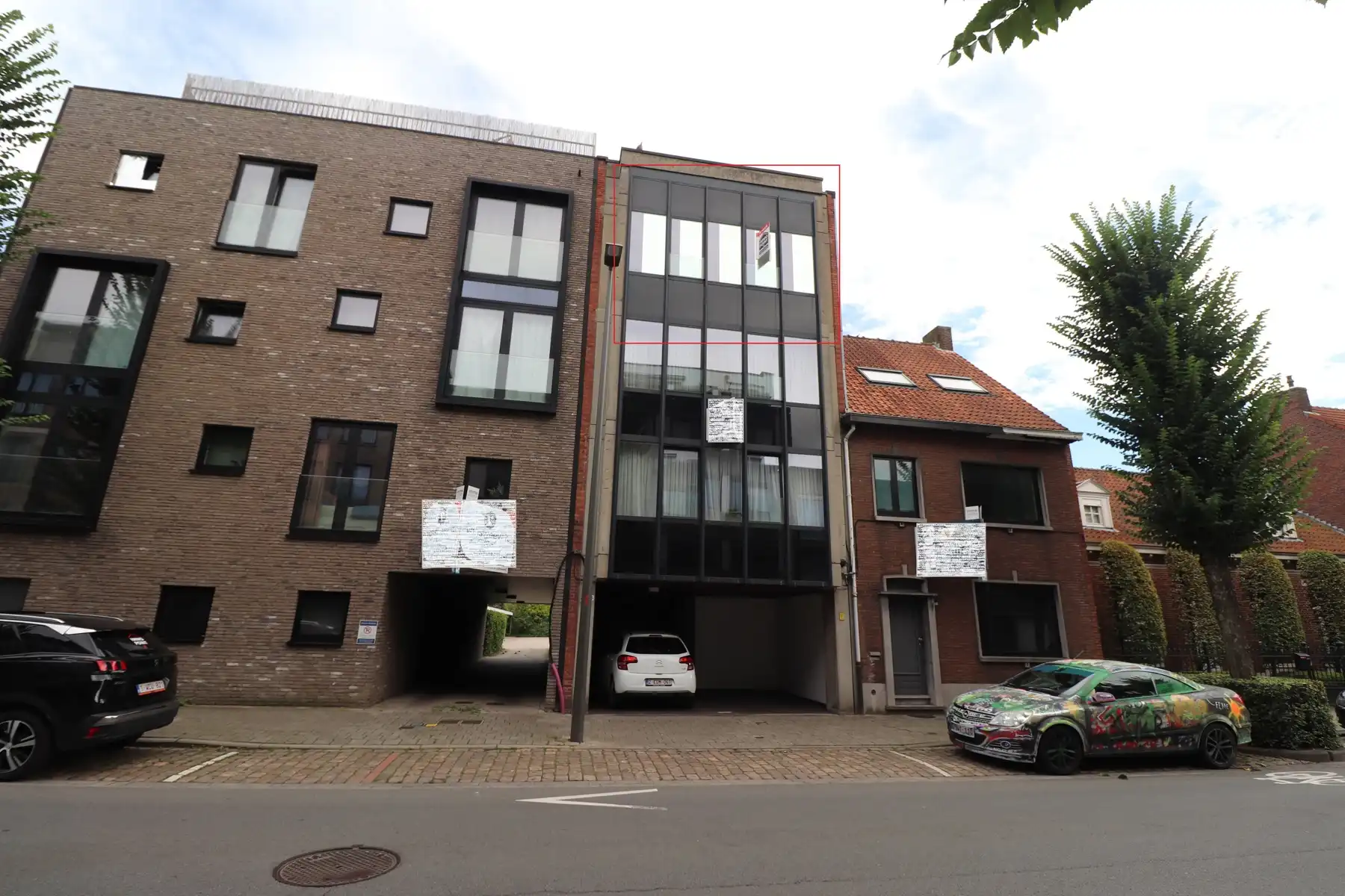Appartement op de 3de verdieping met 2 slaapkamers en lift. foto {{pictureIndex}}