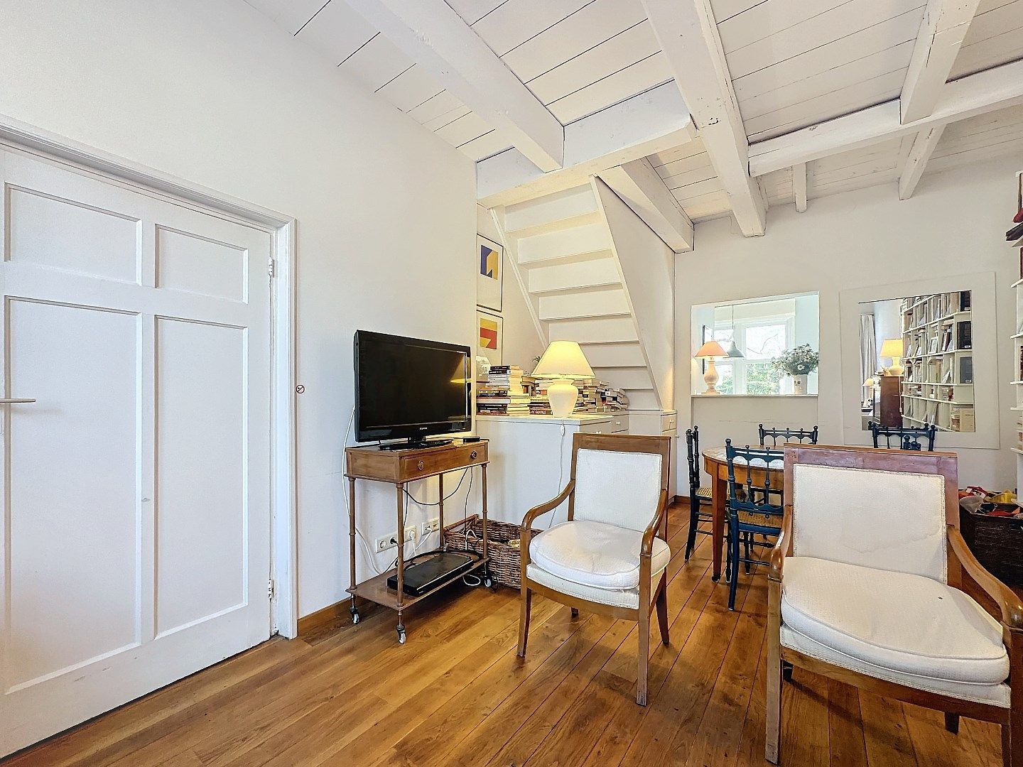 Charmante tussenwoning aan het Marktplein – wonen in historisch St. Anna ter Muiden foto 5