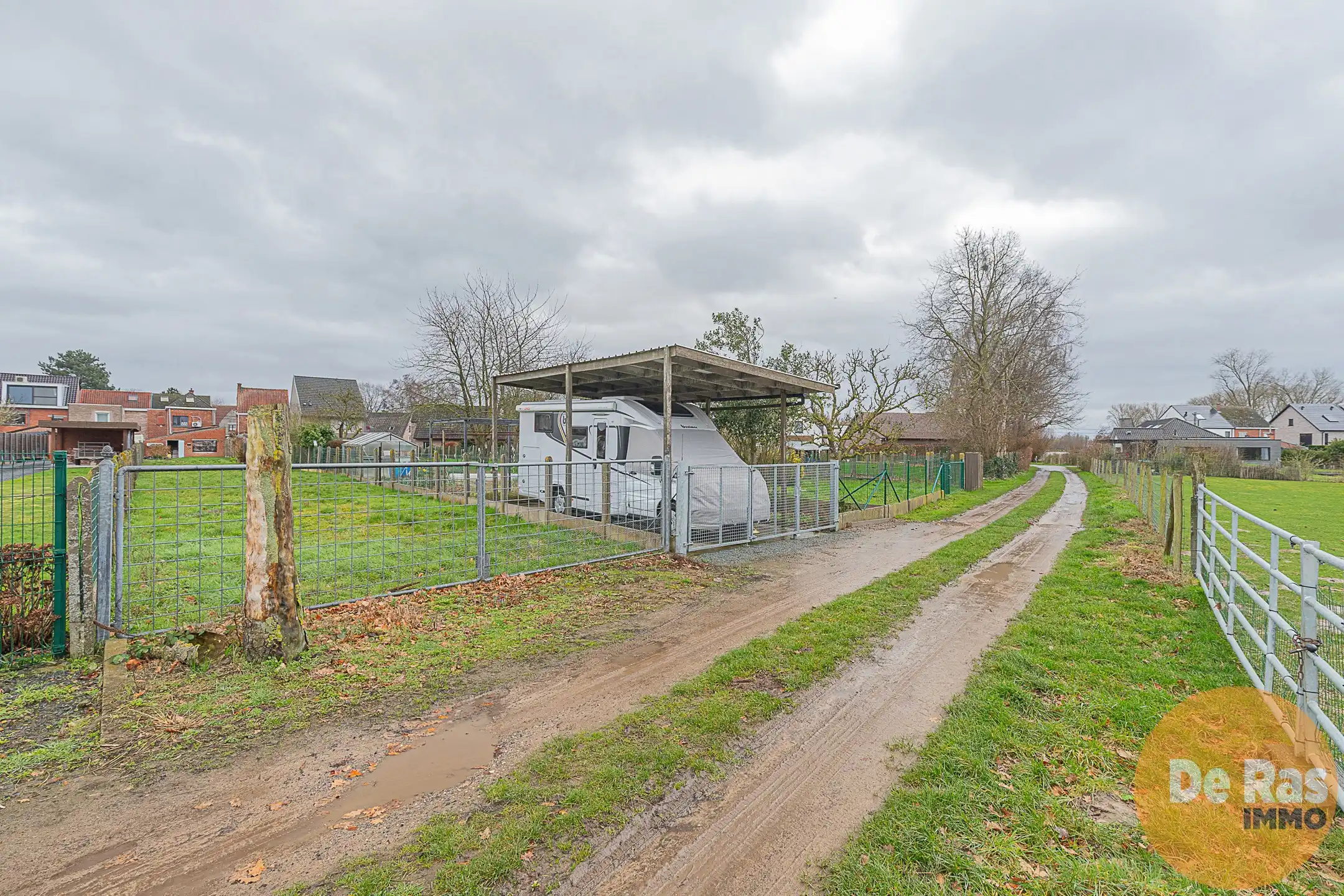 WICHELEN - Leuk gelegen rijwoning met ruime tuinzone foto 20
