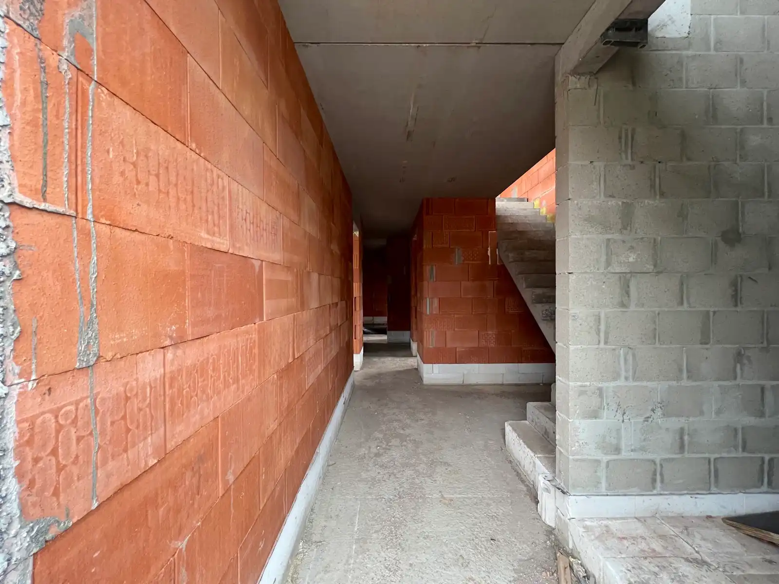 Strakke nieuwbouw met 4 slaapkamers en landelijk zicht foto 15