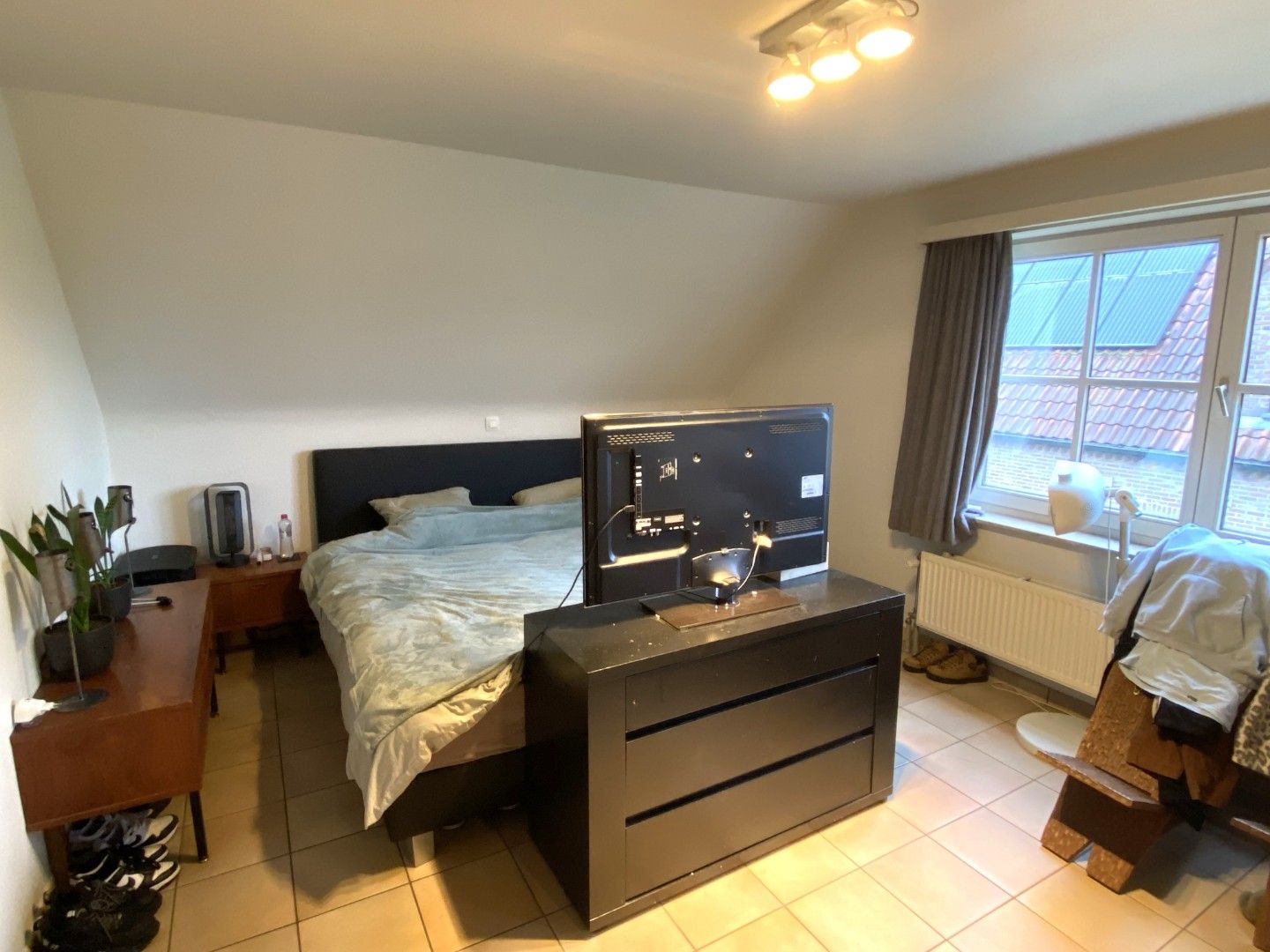 Ruime gezinswoning in een residentiële omgeving foto 8