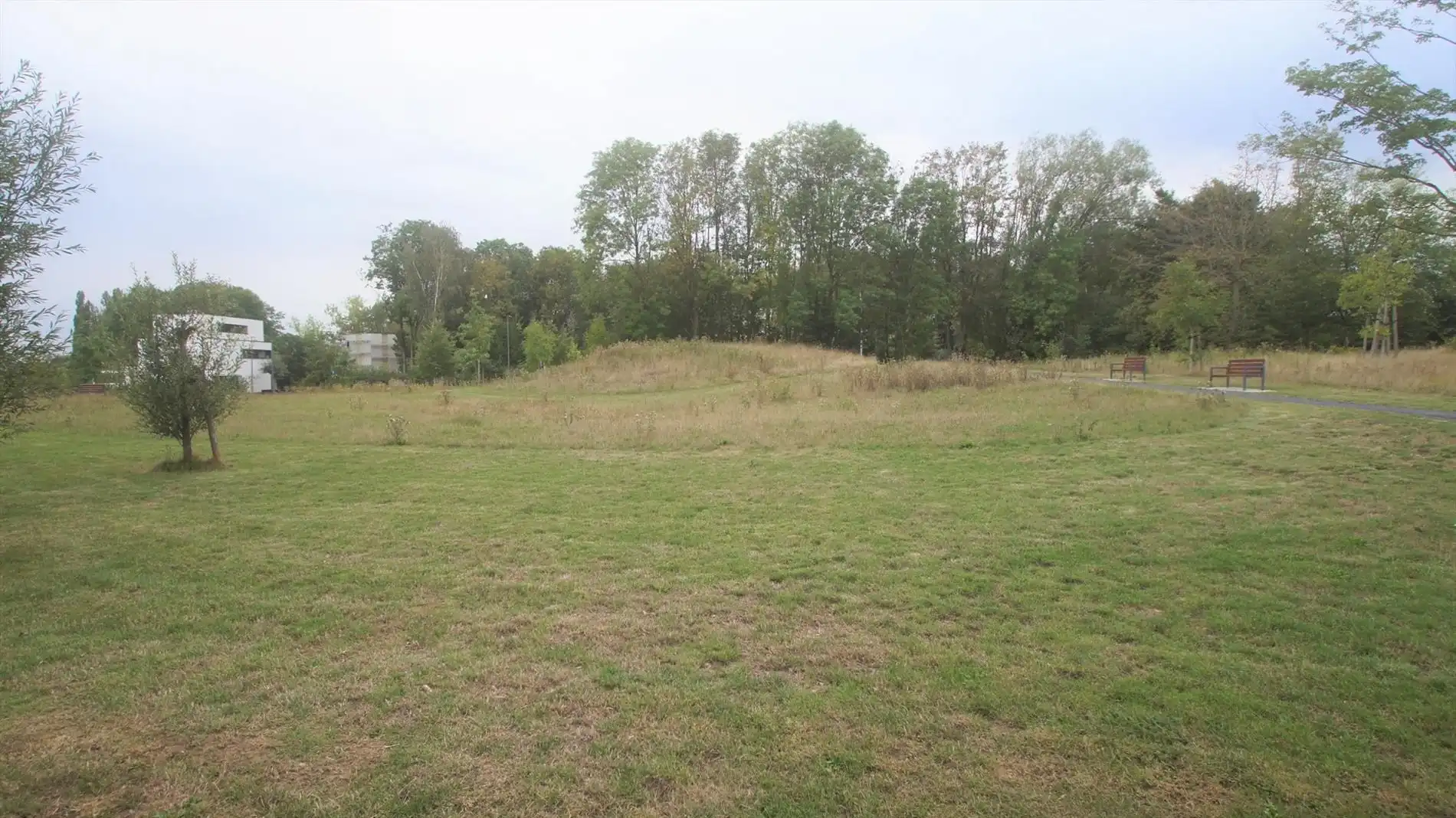 Luxueus en ruim nieuwbouwapp. met 2 slpks, terras en autostaanplaats foto 14