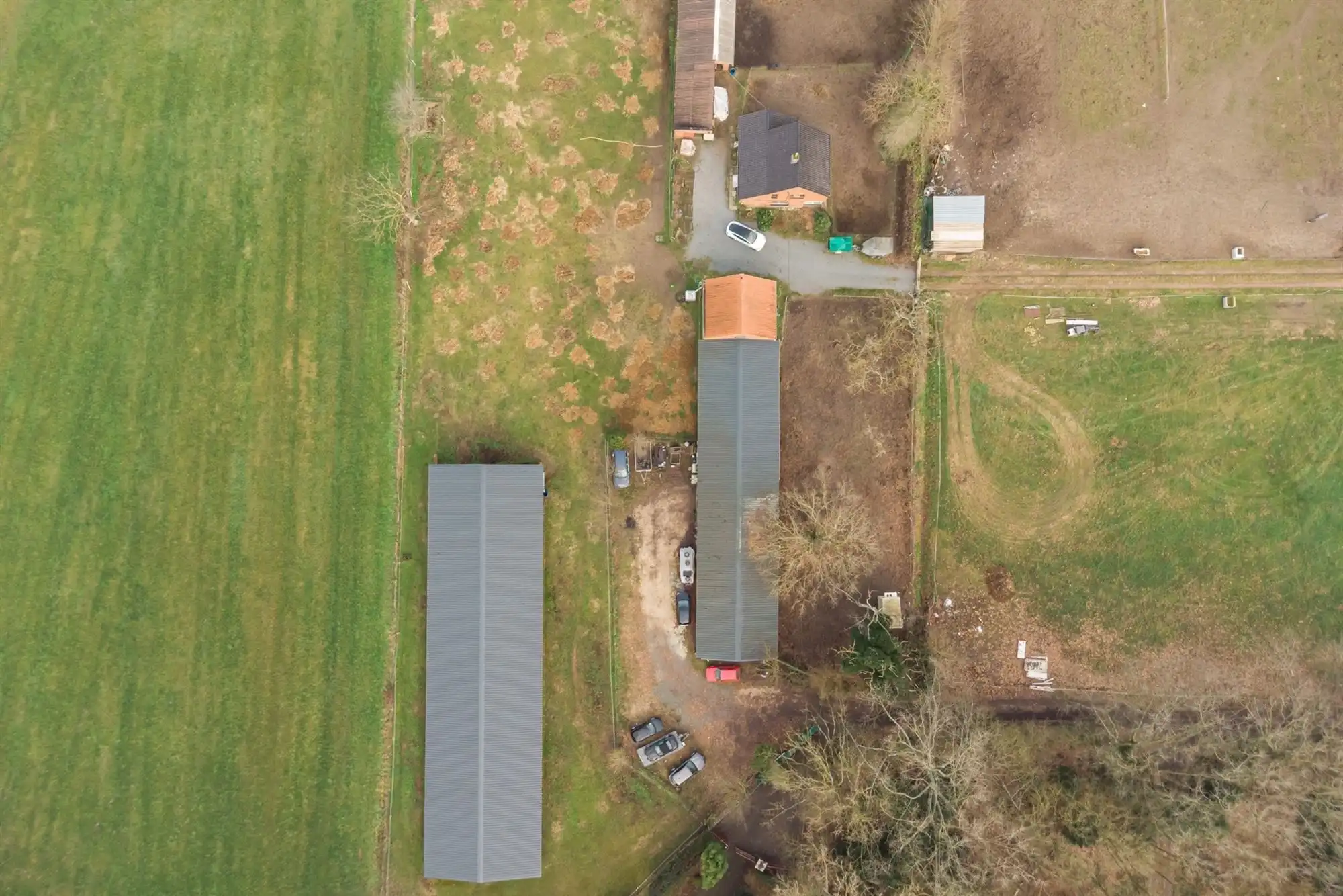 Te renoveren hoeve met enorm veel potentieel foto 26