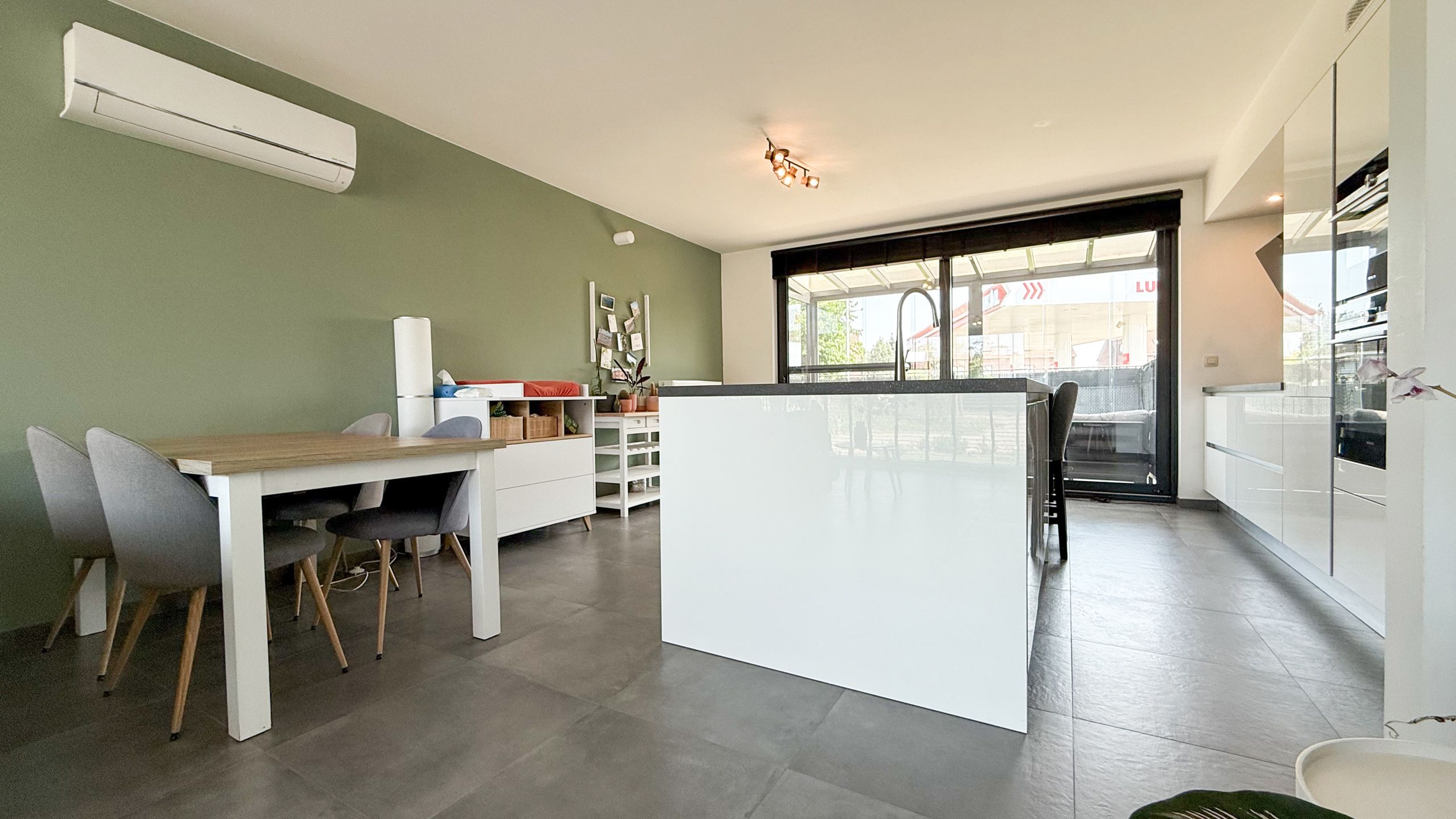 Mooi afgewerkte, moderne HOB gelegen in doodlopende straat! foto 5