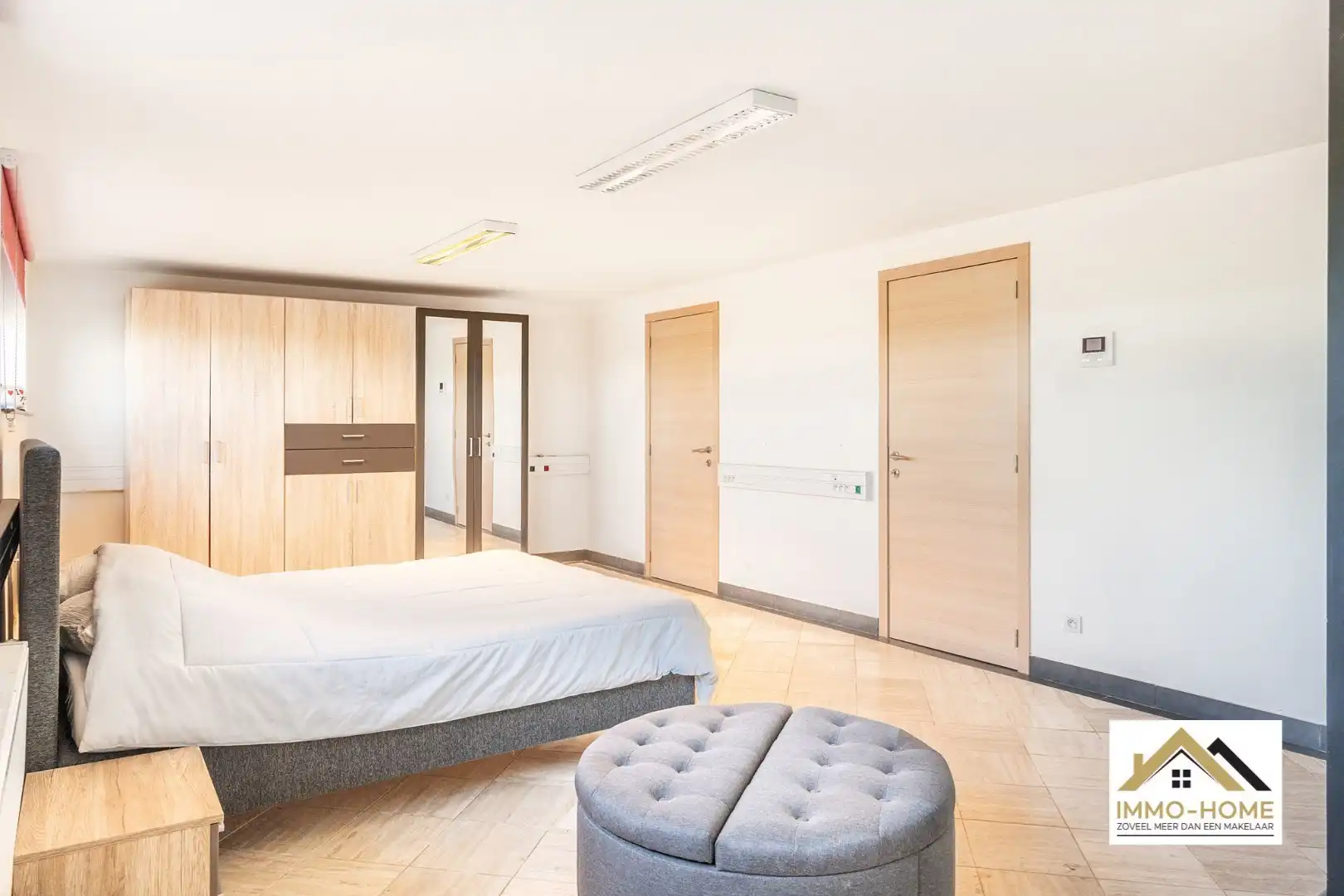 Ruime woning met prachtig uitzicht foto 18