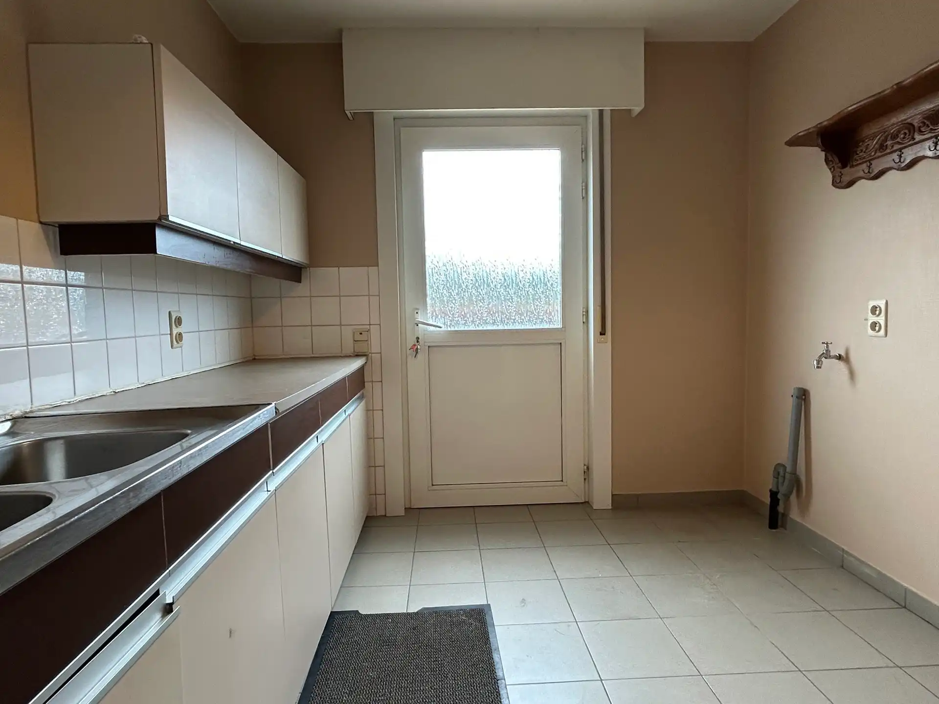 Gelijkvloerse woning met 2 slaapkamers en garage foto 23