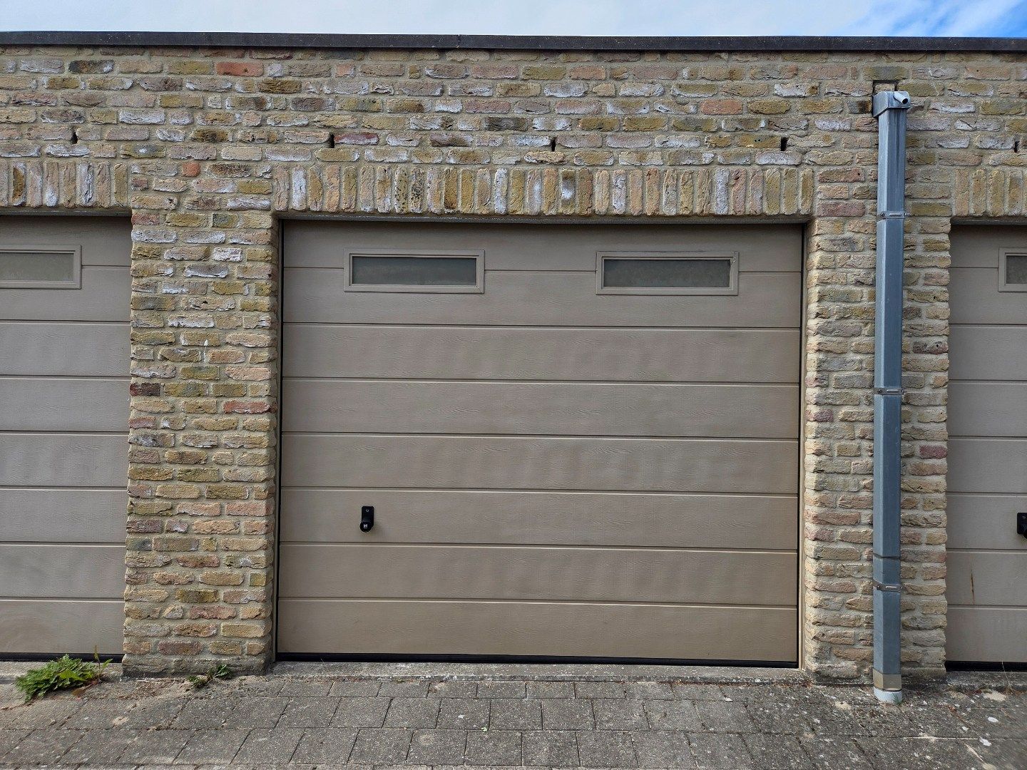 Vlot in te rijden garagebox te Bredene-Sas! foto 2