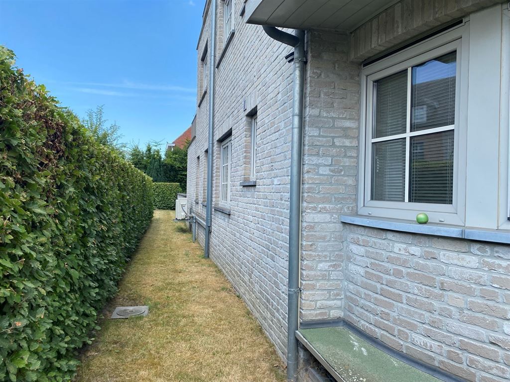 Gelijkvloers appartement met garagestaanplaats foto 17