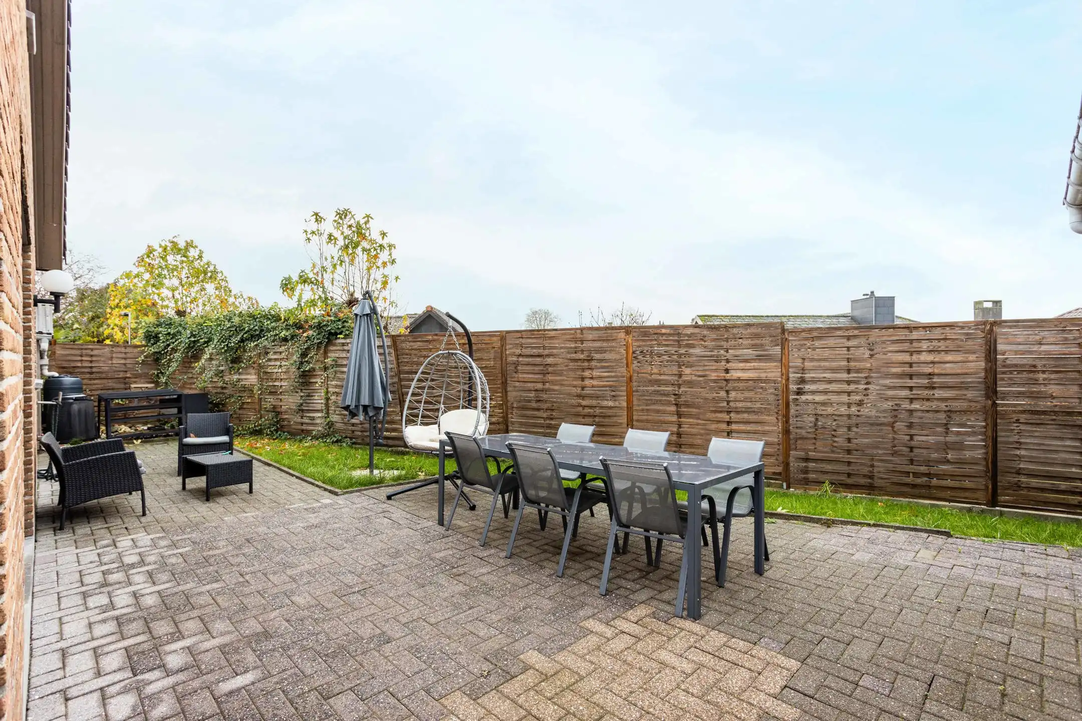 Alleenstaande villa met garage residentiële wijk te Ronse foto 28