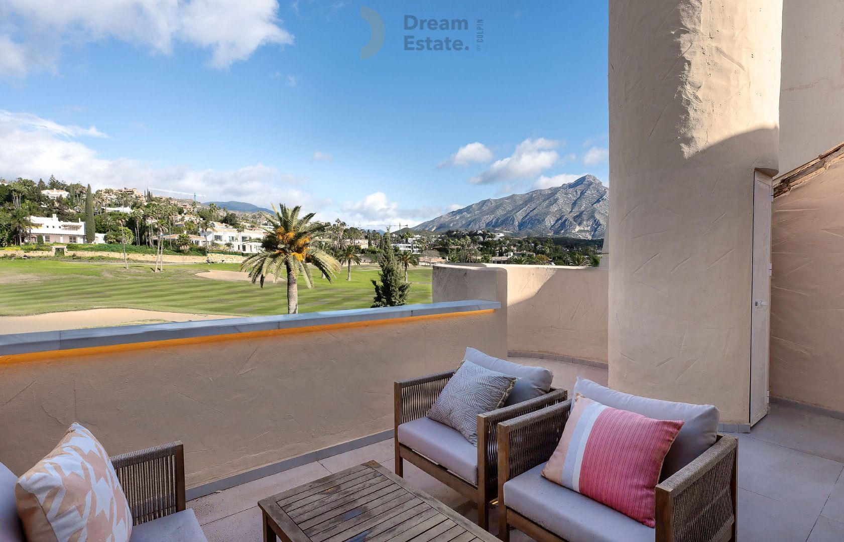 Luxe eerstelijns golf complex in Las Brisas Country Club, Nueva Andalucía - Marbella. foto 22