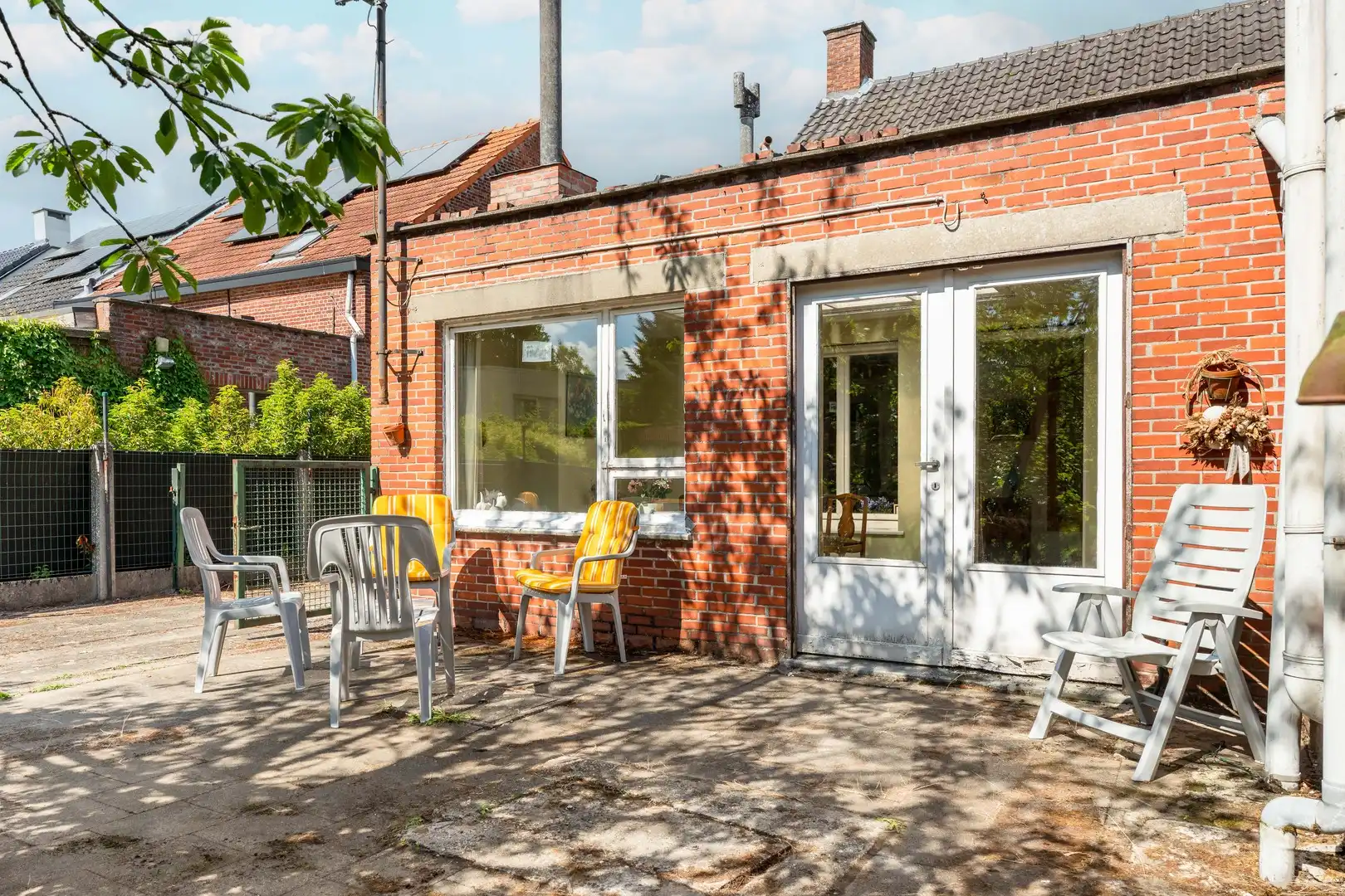 Charmant halfopen huis met 3 slaapkamers, garage en ruime zolder in Brasschaat - perfect voor jouw gezin! foto 19