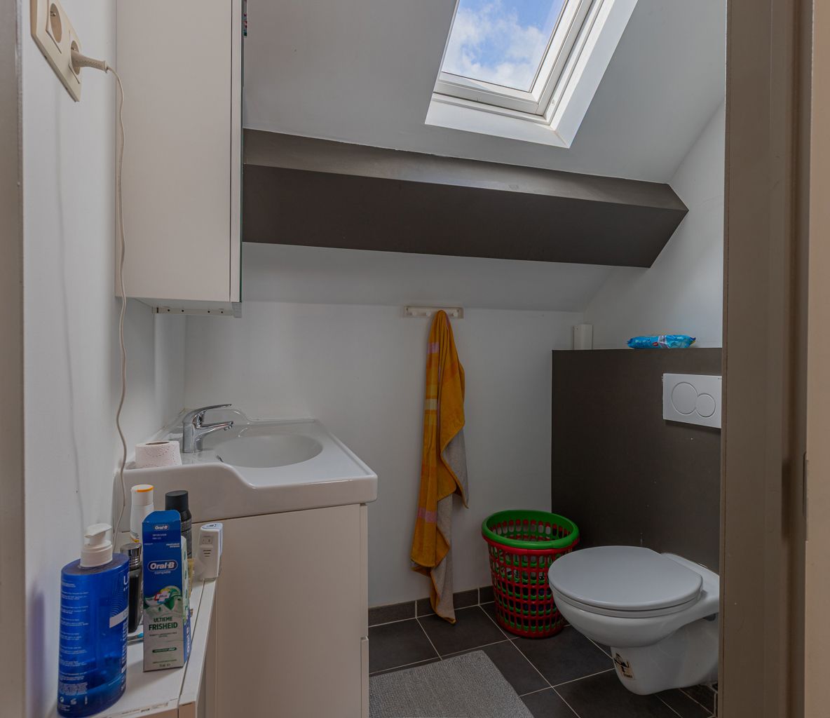 Gerenoveerde woning op wandelafstand van het centrum! foto 15