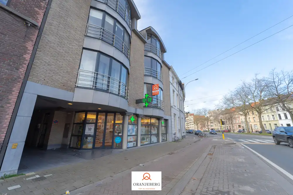 1- slaapkamerappartement nabij centrum Gent foto 3