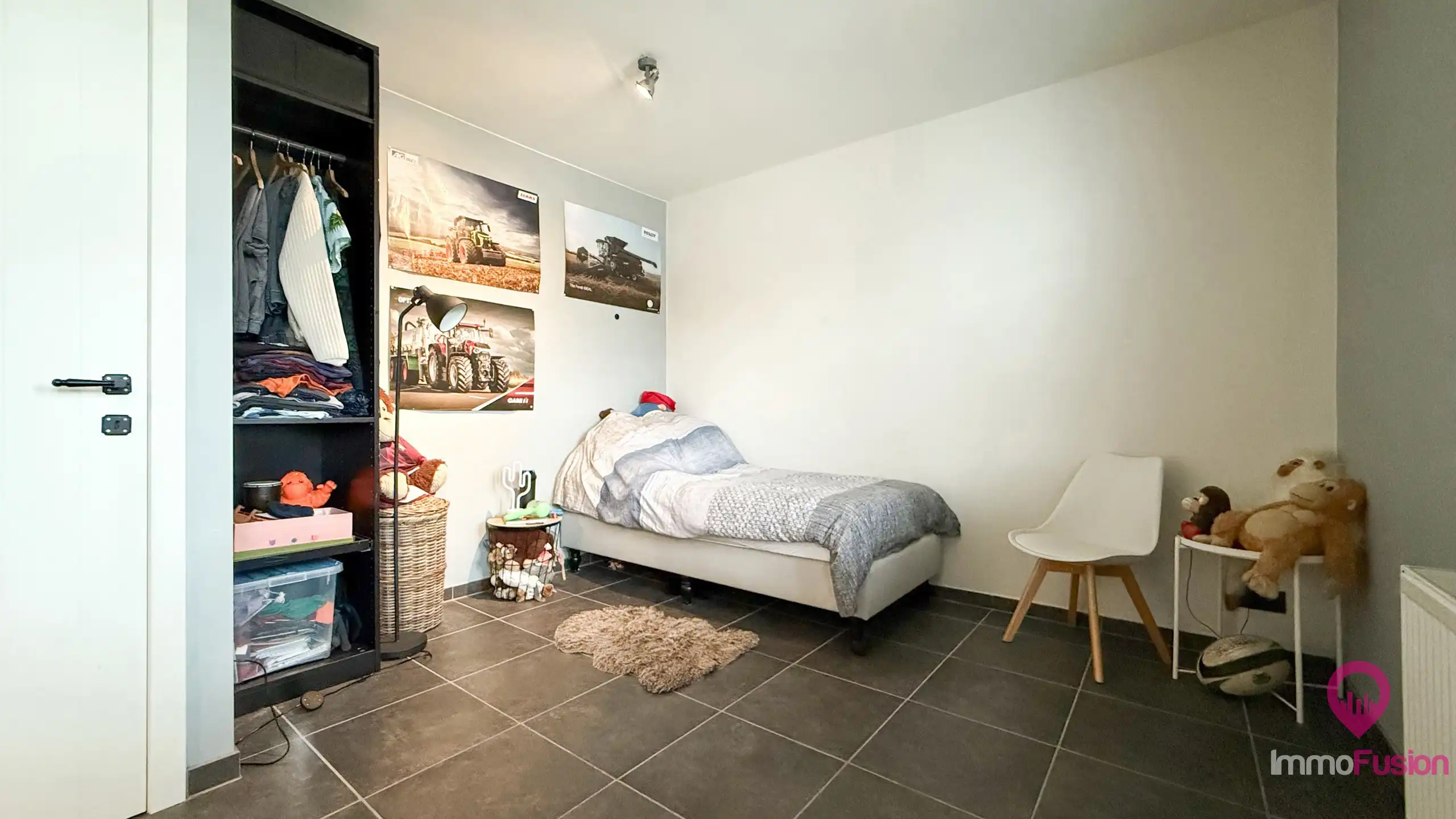 Gerenoveerde landelijk moderne woning op 28 are met 4 suites! foto 19