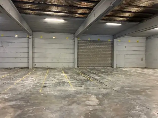 4 magazijnen met verschillende afmetingen in Sint-Niklaas foto 6