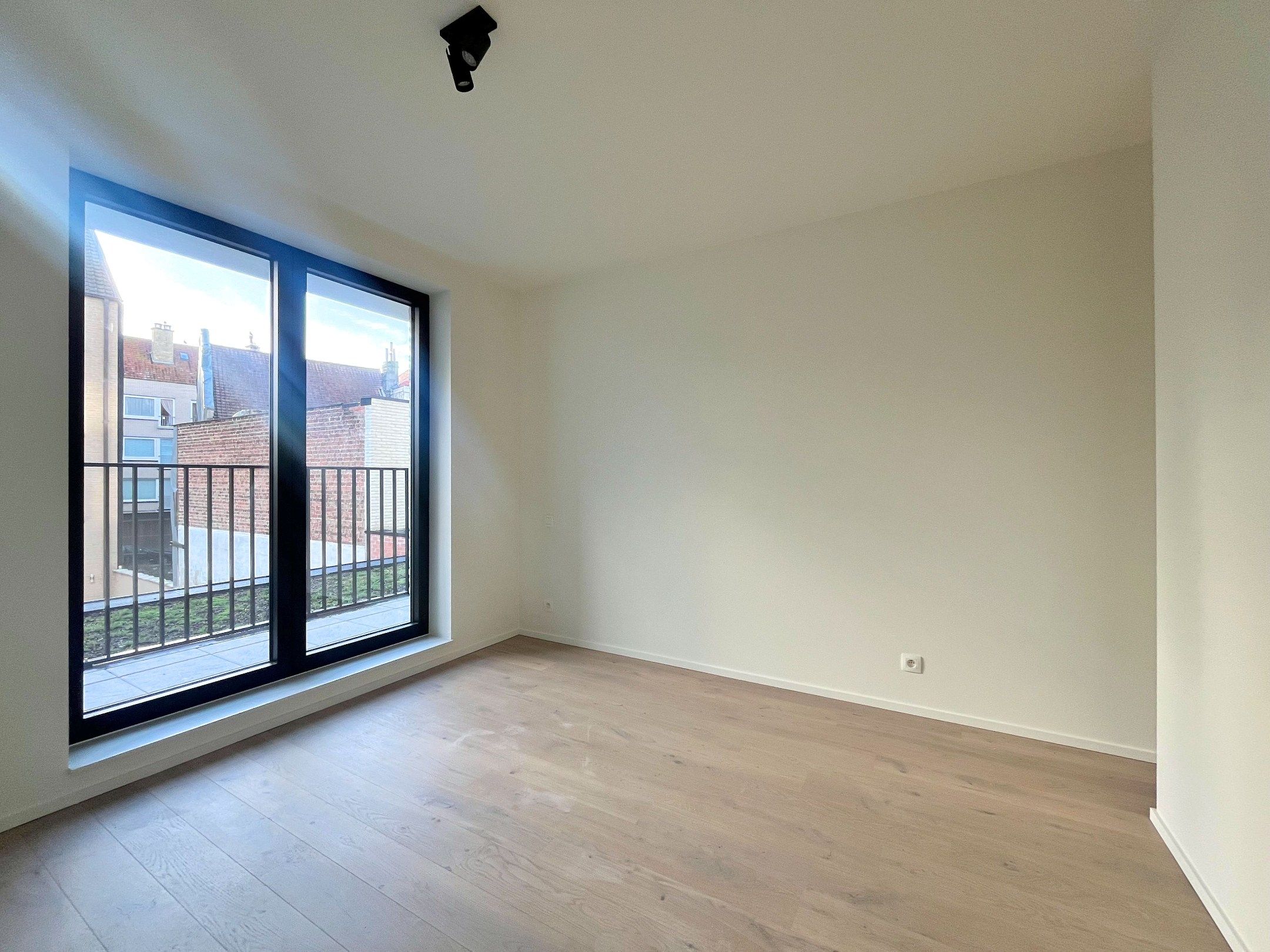 Nieuw appartement centraal gelegen te Heist-aan-Zee foto 9