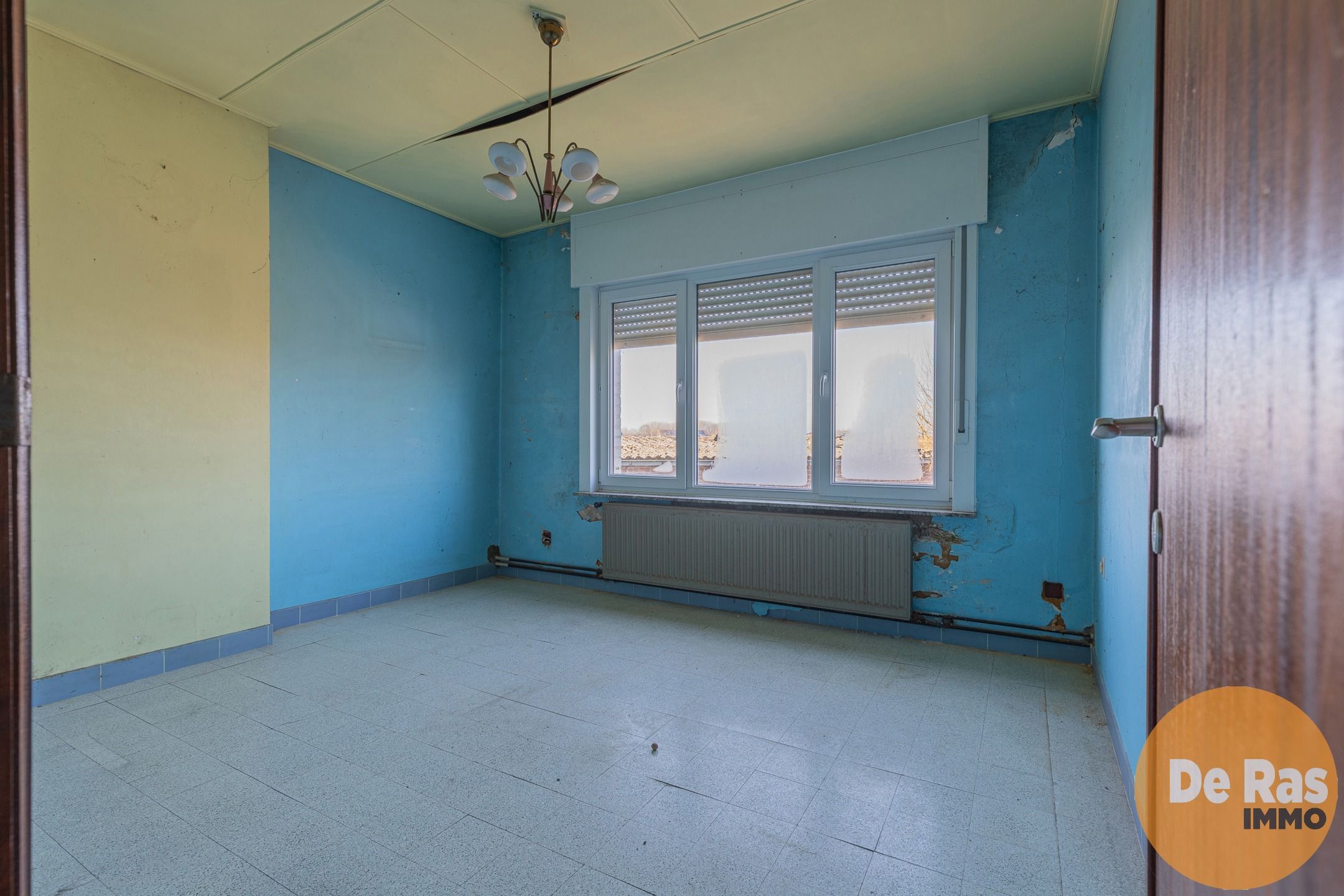 AAIGEM - Te renoveren woning met groot perceel  foto 10