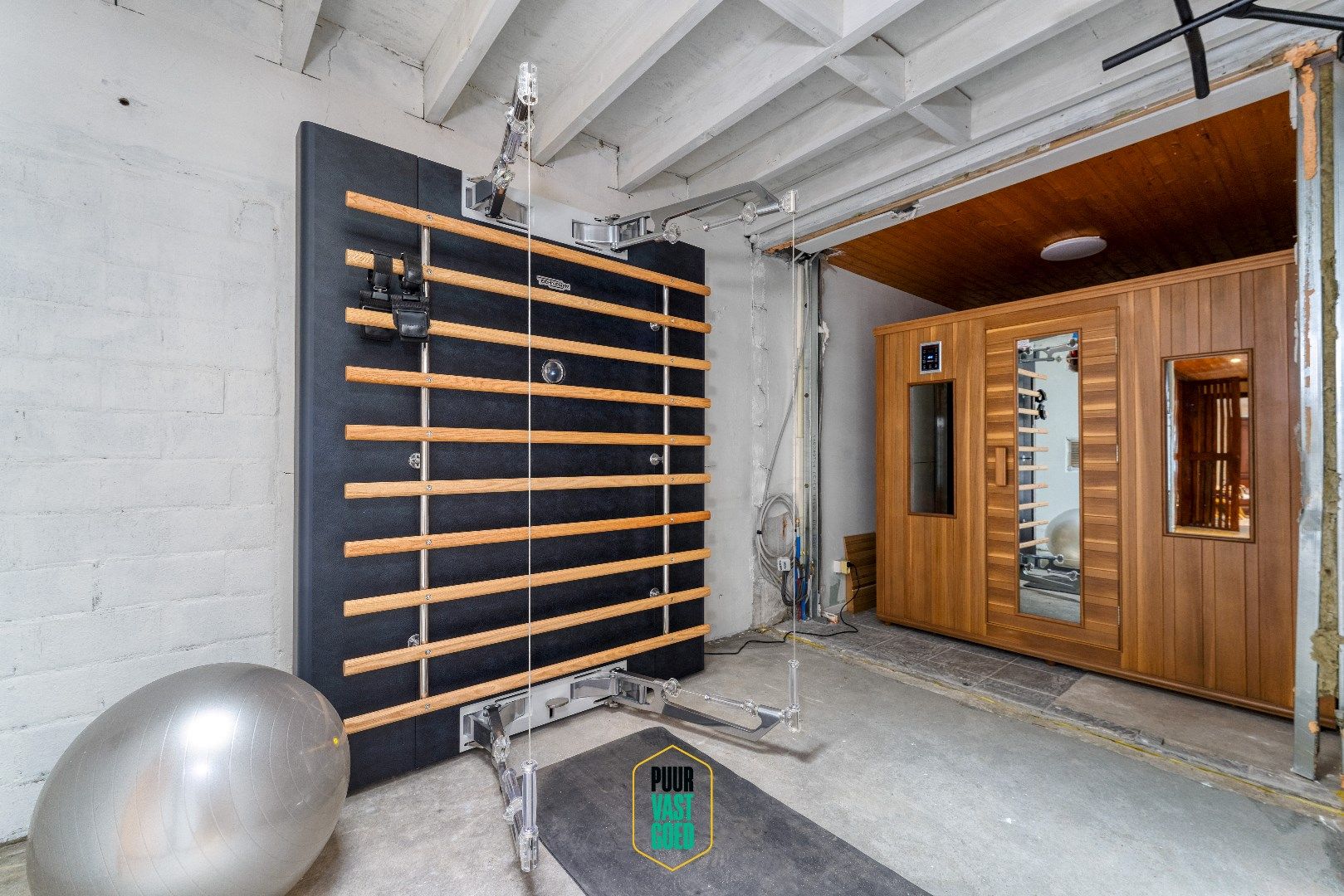 Luxueus wonen, verblijven, genieten en feesten op een steenworp van het strand foto 24