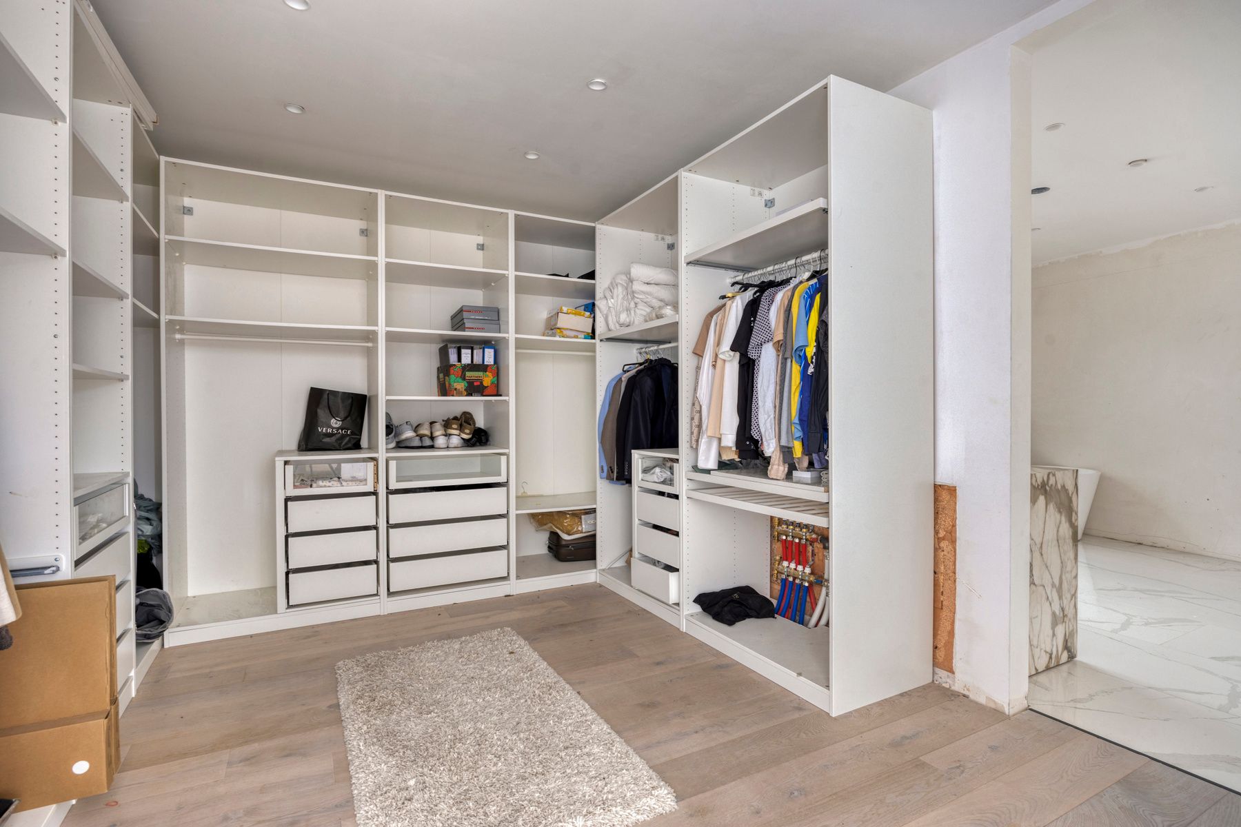 Moderne nieuwbouw villa met strak design ZONDER BTW  – nog verder af te werken naar eigen smaak! foto 22