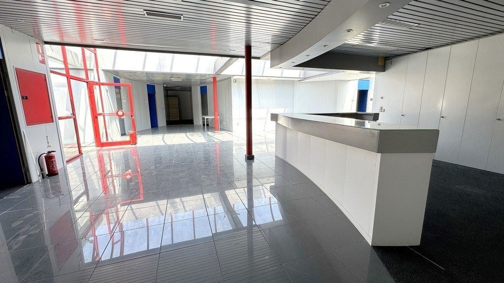 Logistiek bedrijfspand te huur in industriezone te Malle foto 9