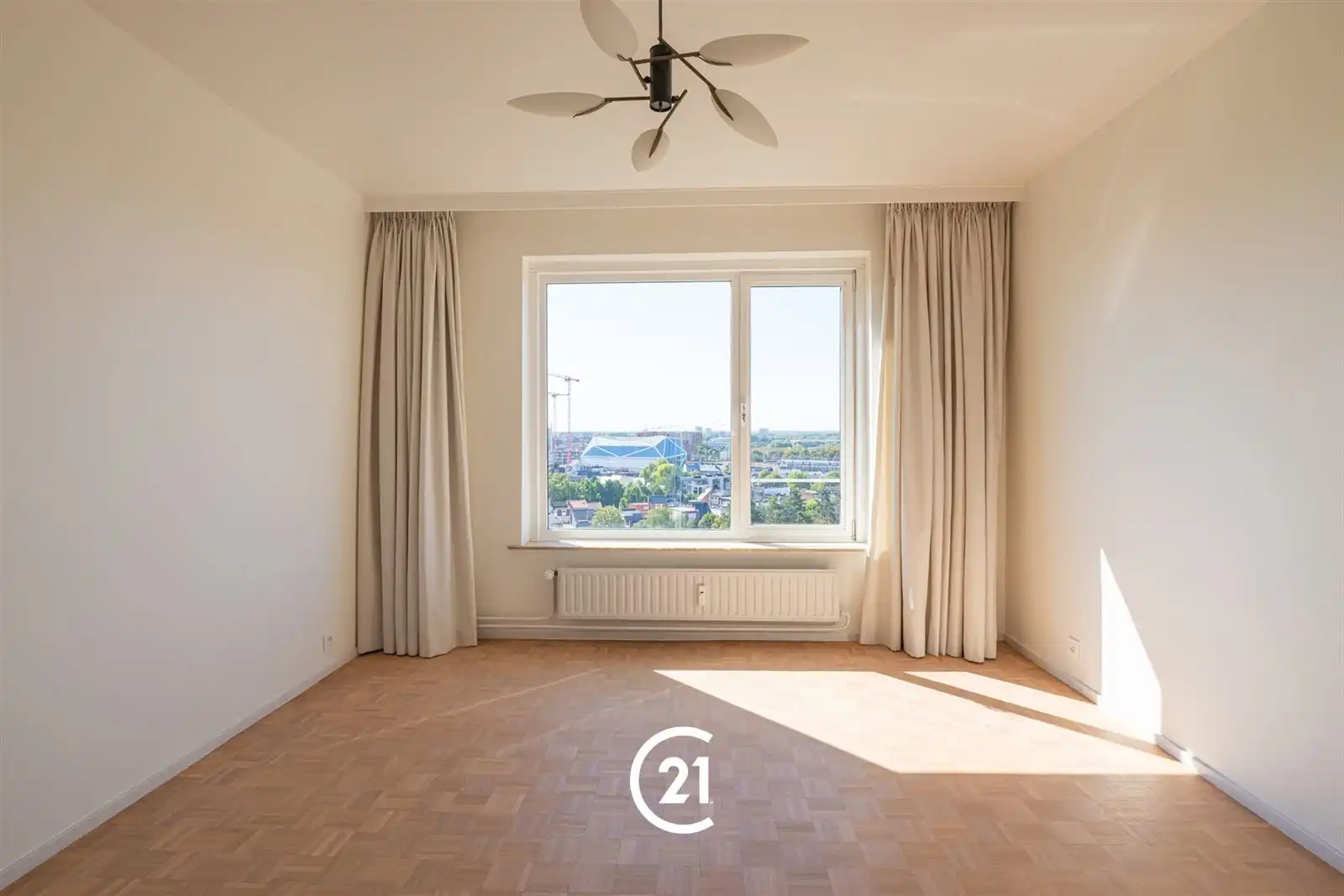 Luxueus afgewerkt appartement met 3 slaapkamers en terras. foto 13