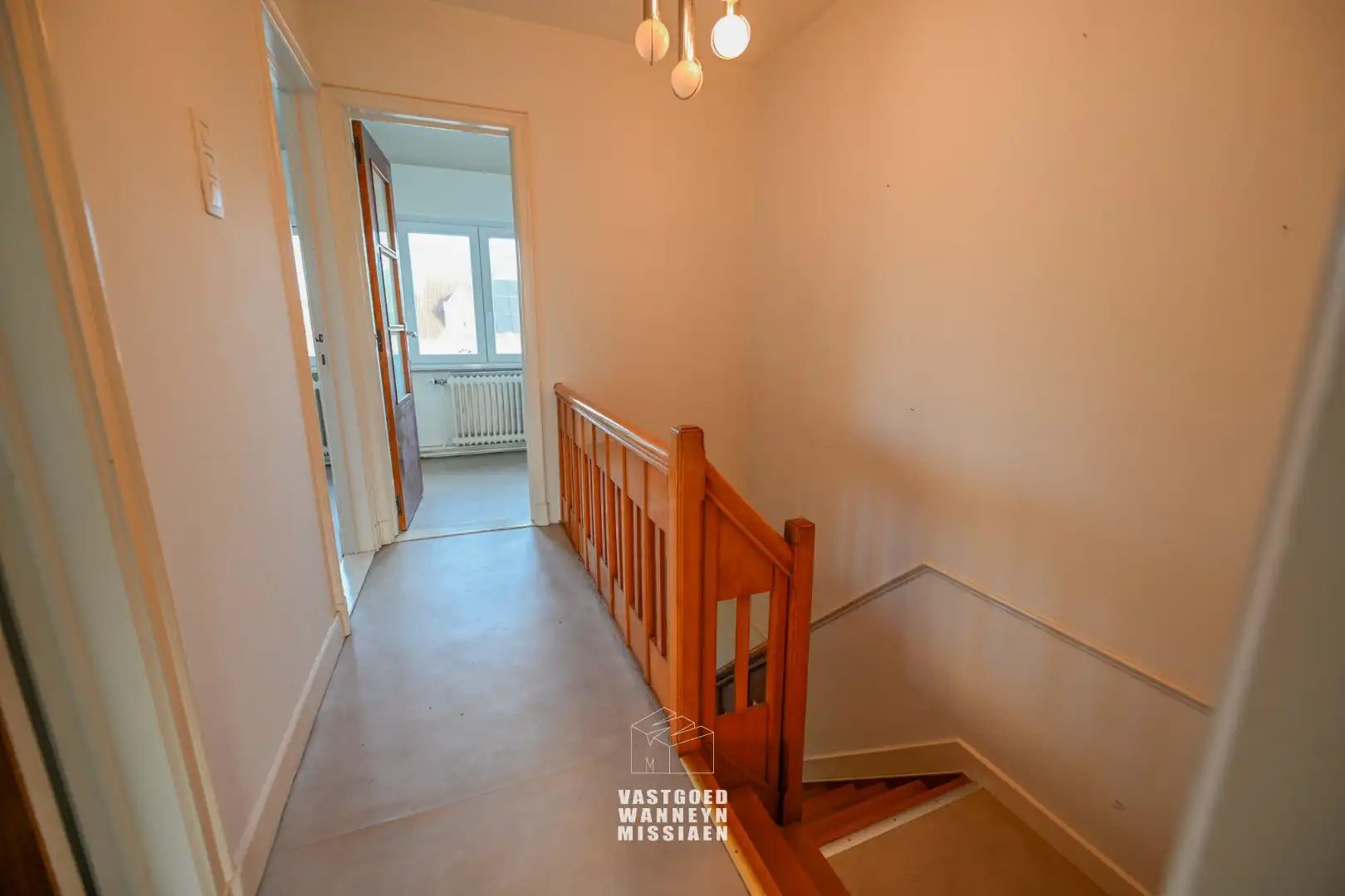 Ruime woning met 3 slaapkamers, garage en tuin in Sint-Joris foto 15