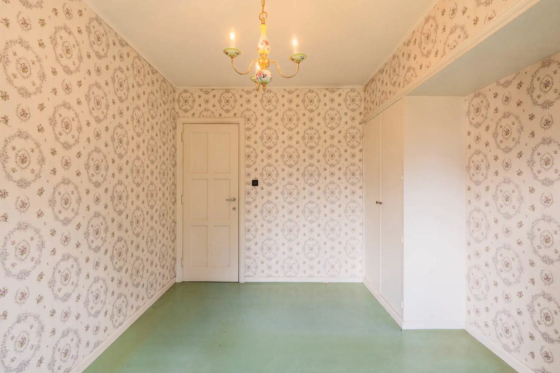 Ruime, charmante woning op een prachtig groen perceel foto 21