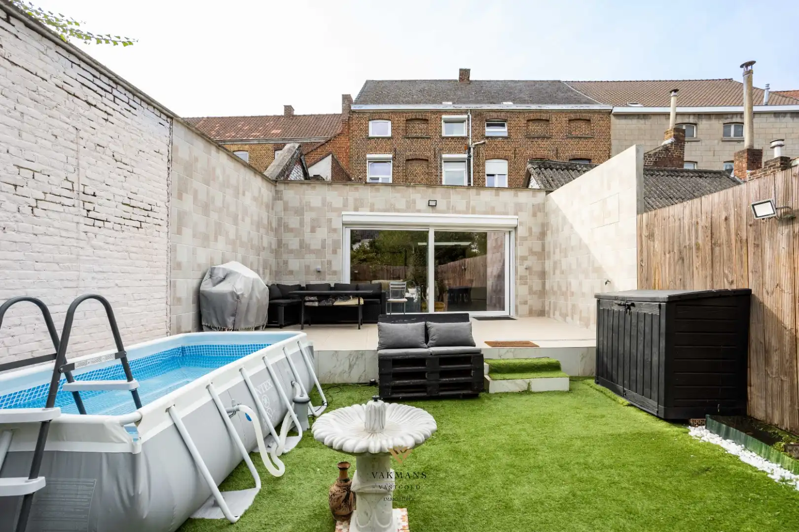 Gerenoveerde moderne woning met 4 slaapkamers en stadstuin foto 40