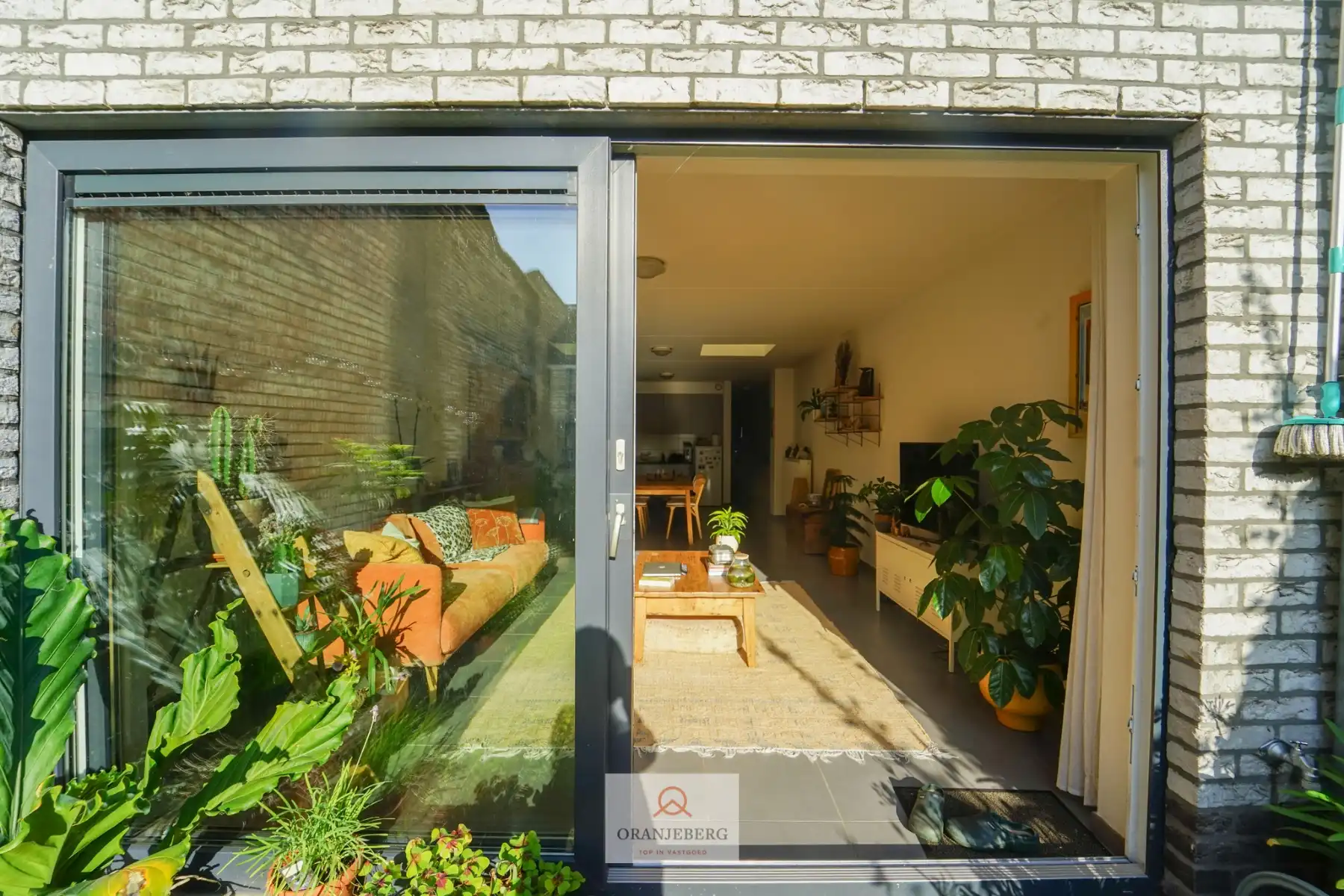 Gelijkvloers appartement met privétuin foto 6