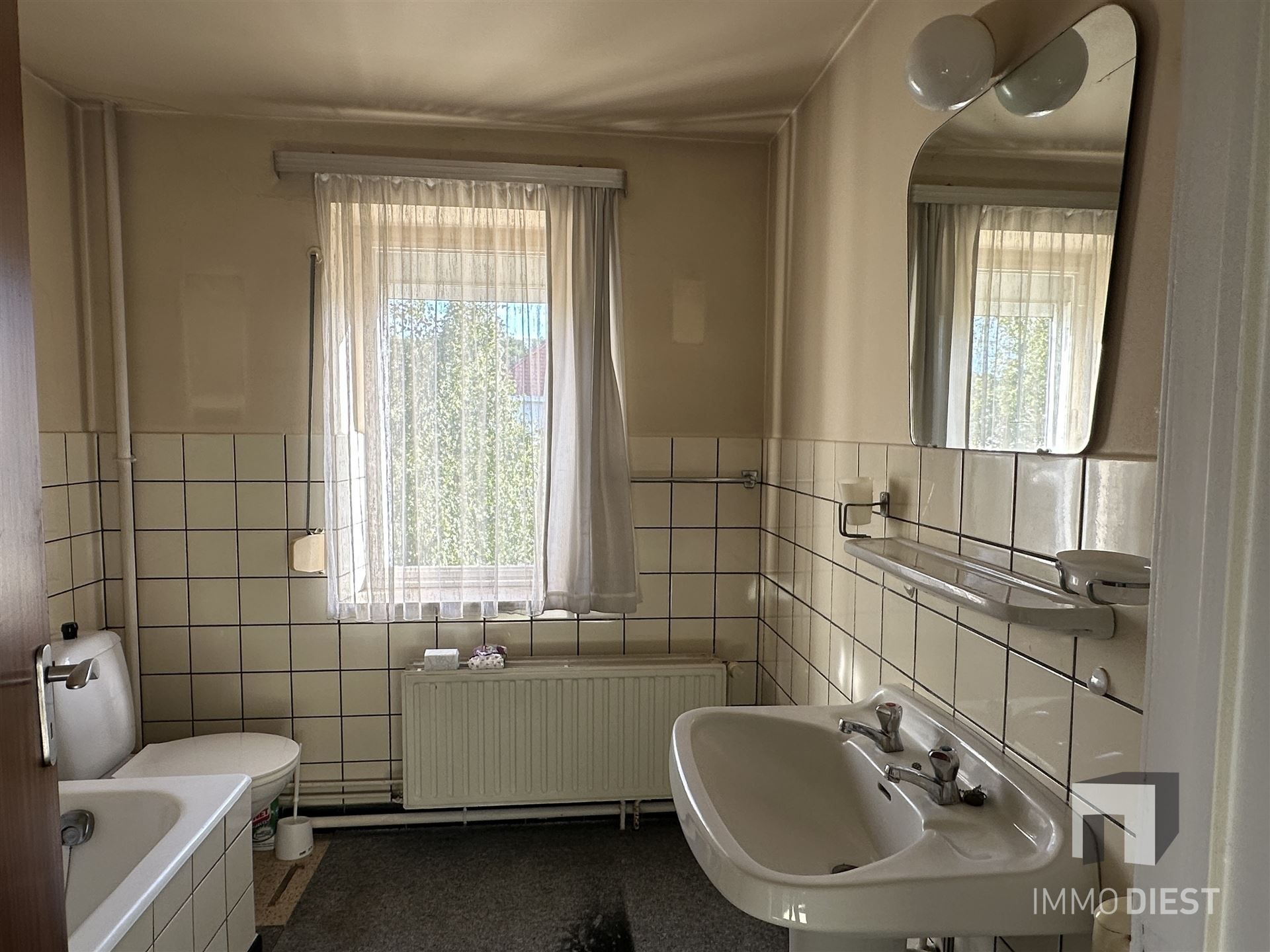 Woning op toplocatie! 3 slpks, tuin en garage foto 18