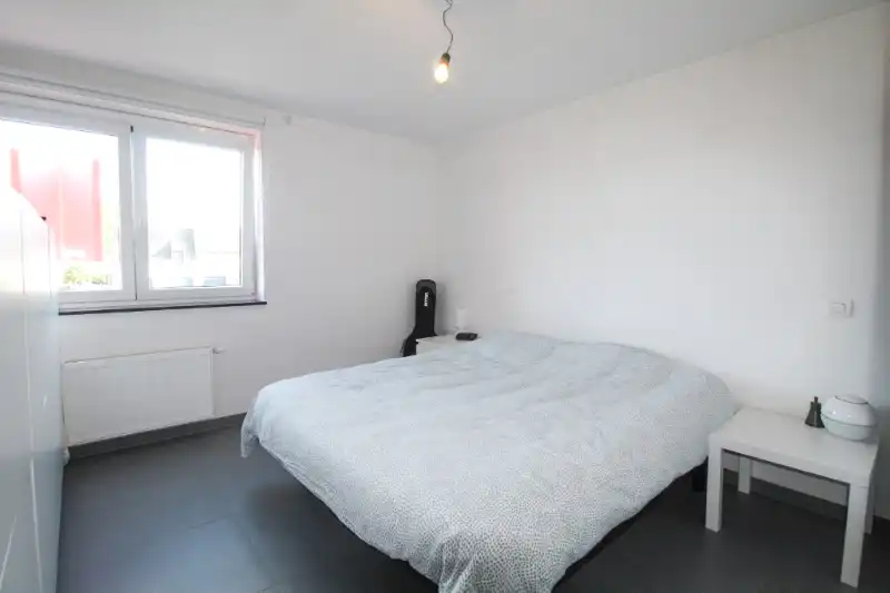 Nieuwbouwwoning in kindvriendelijke wijk foto 7