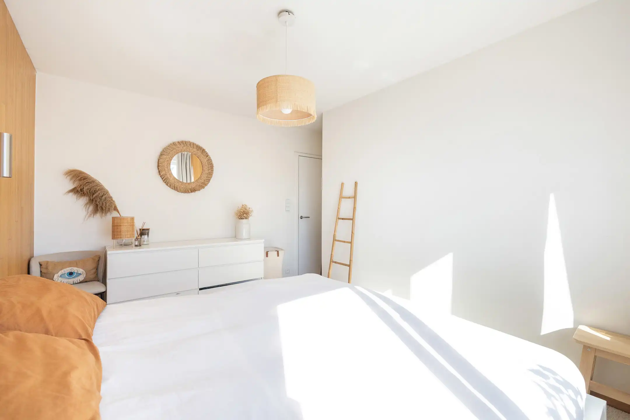 Gerenoveerd appartement met vrij uitzicht op het park foto 17