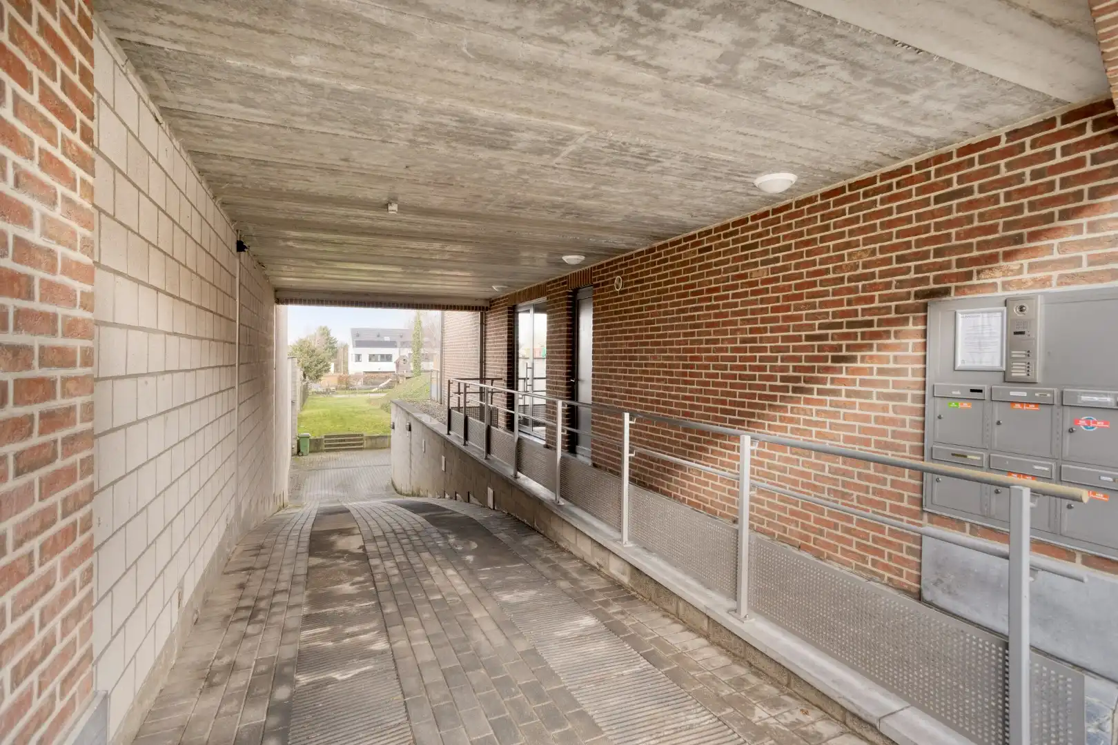 Duplex-appartement met 2 slaapkamers, autostaanplaats, kelderberging en gemeenschappelijke tuin in Kessel-Lo!– EPC 105 kWh/m² - bewoonbare opp. 92 m² foto 4