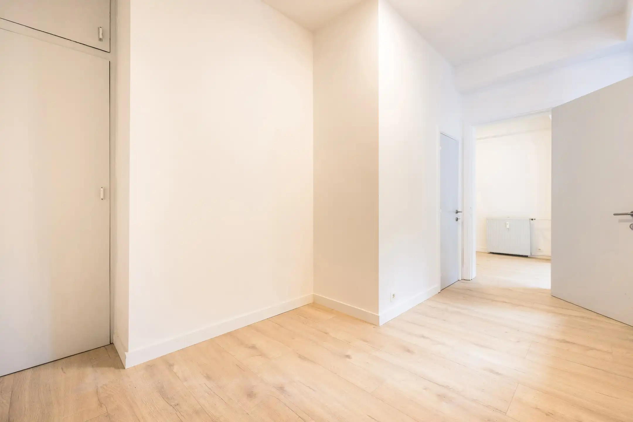 Appartement met 1 slaapkamer + werkkamer en tuin foto 7