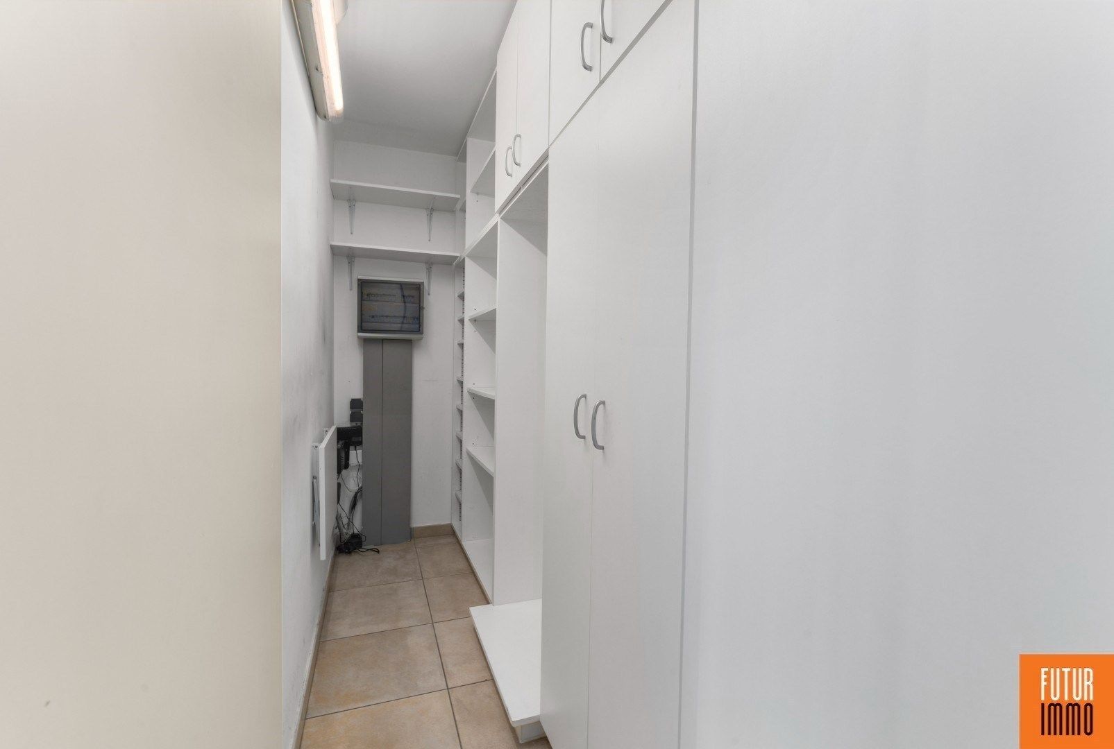 Instapklaar 2-slpk appartement aan station RSL foto 10