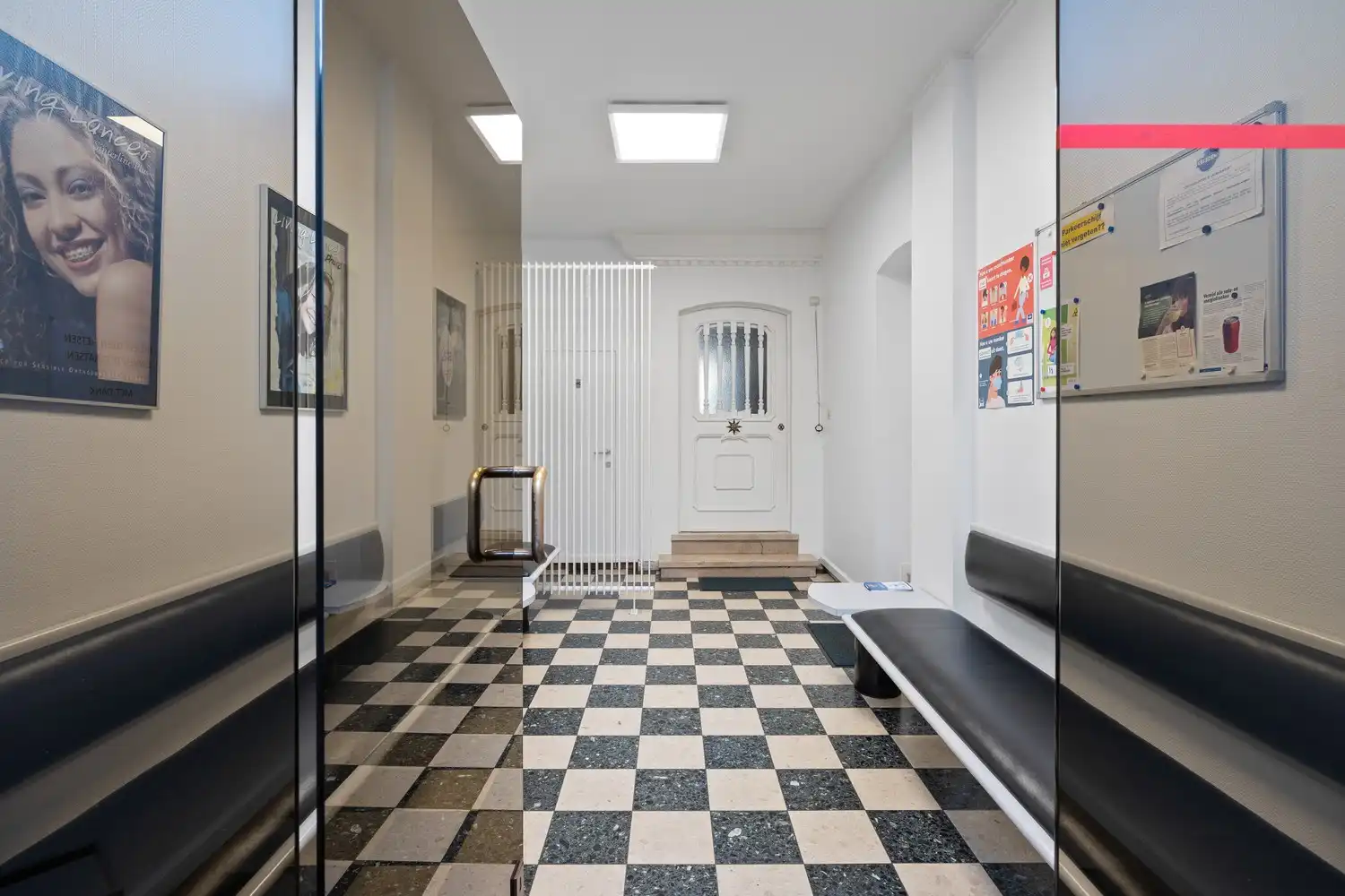 Kantoor of praktijkruimte te huur in unieke herenwoning te Aalst foto 6