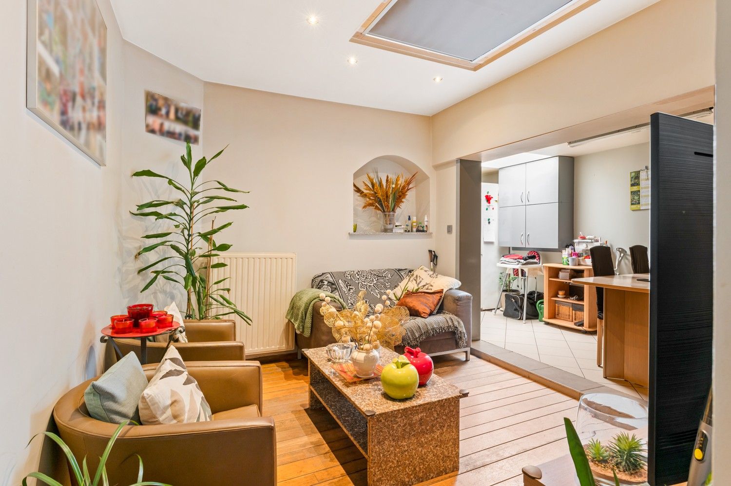 Huis met 2 slaapkamers en tuin te koop in Deurne! foto 2