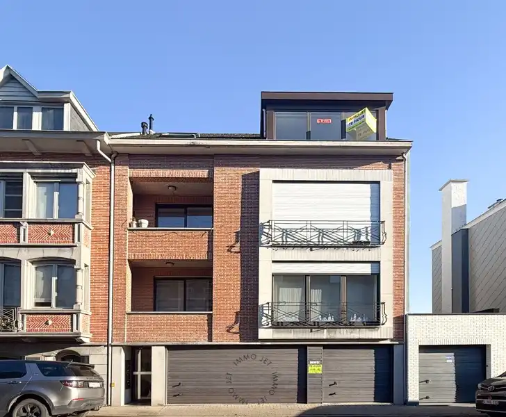 Dakappartement te huur in hartje Beveren foto 2