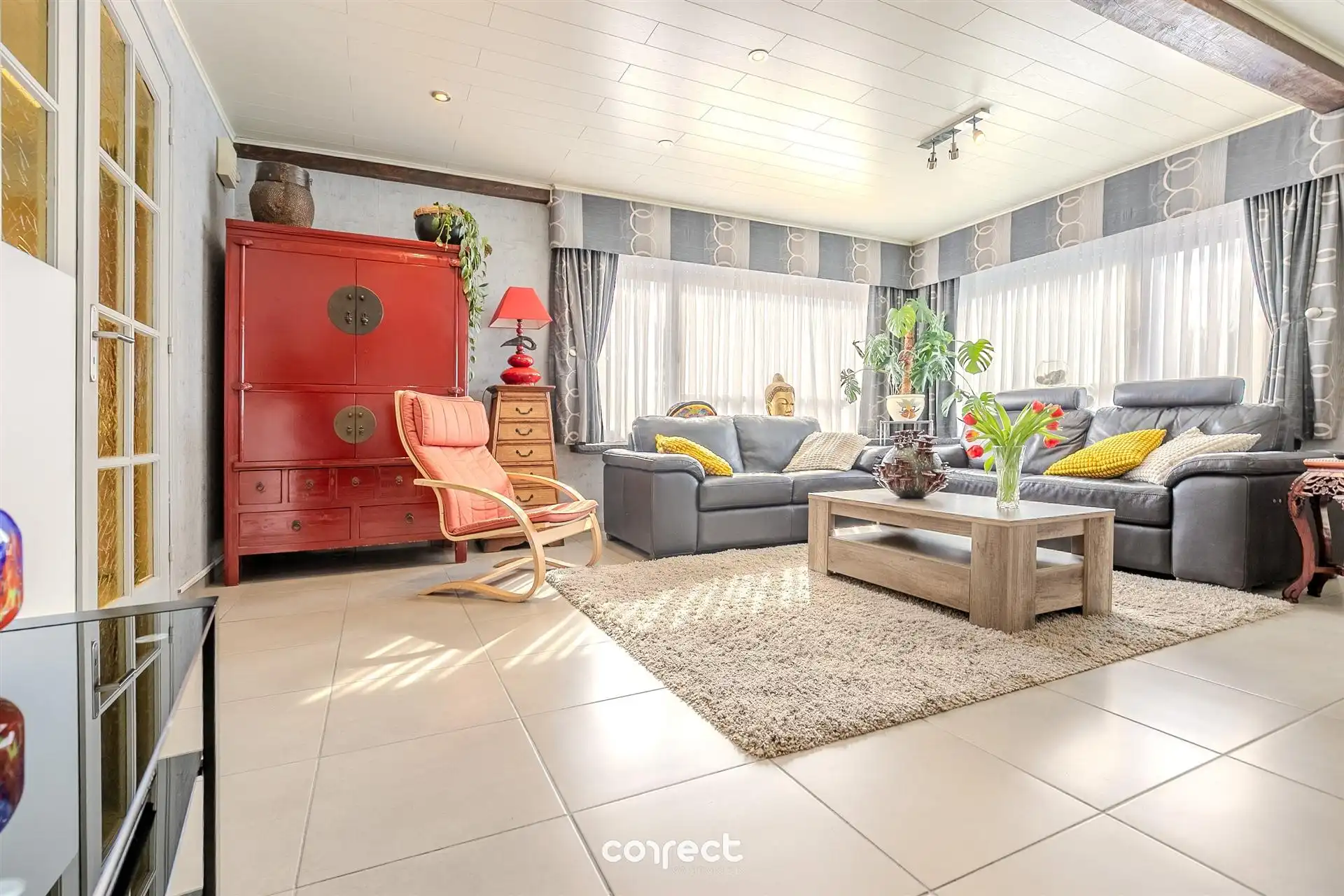 Karaktervolle alleenstaande woning met loods op 1.046 m² – wonen met ruimte en mogelijkheden in Beerst. foto 2