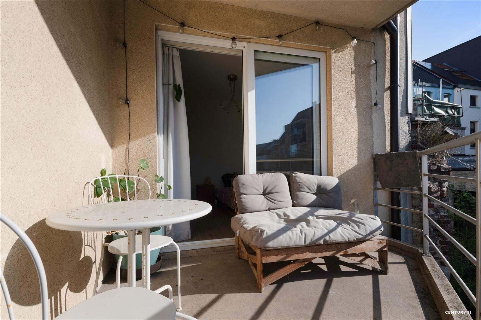 Lichtrijk en instapklaar appartement op toplocatie in Gent! foto 15